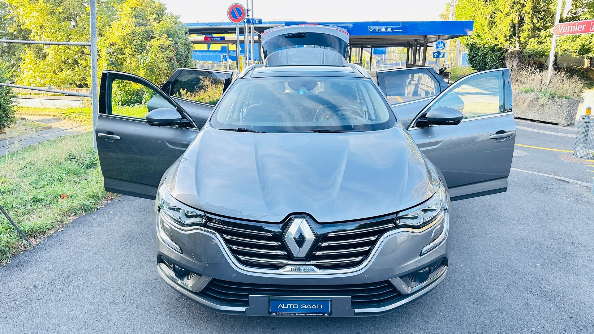 RENAULT Talisman Grandtour 1.6 TCe Initiale EDC-image-12