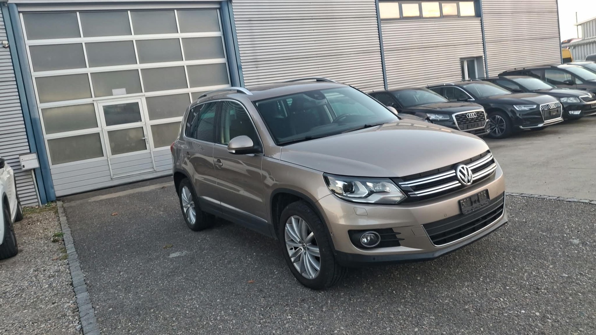 VW Tiguan 2.0 TDI BlueMotion Trend&Fun 4Motion DSG-image-2