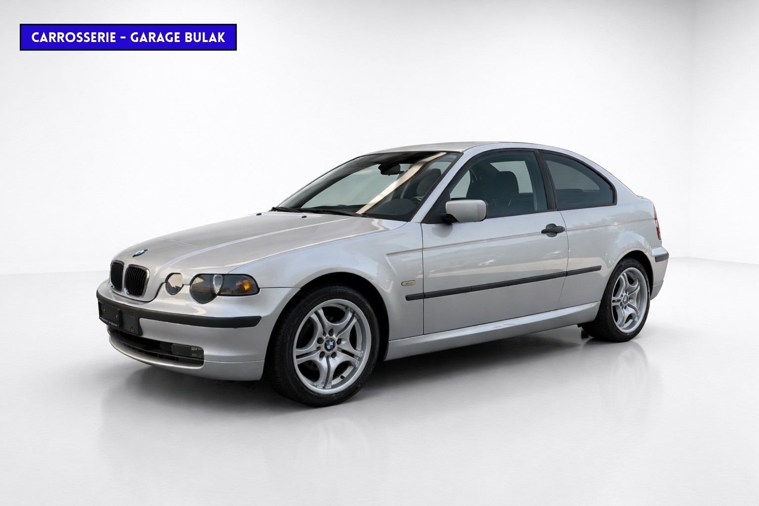 BMW 316 ti Compact-image-0
