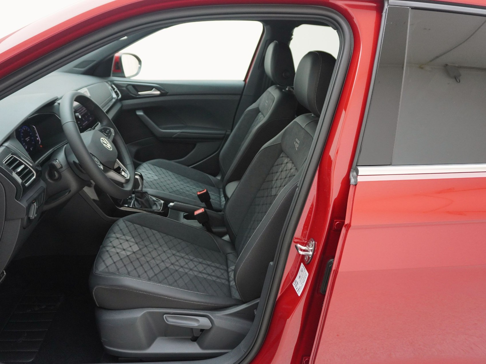 VW T-Cross 1.5 TSI R-Line DSG-image-9