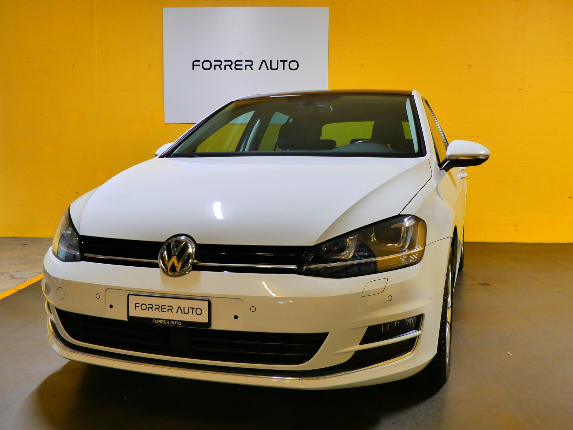 VW Golf 2.0 TDI Highline 4Motion-image-2