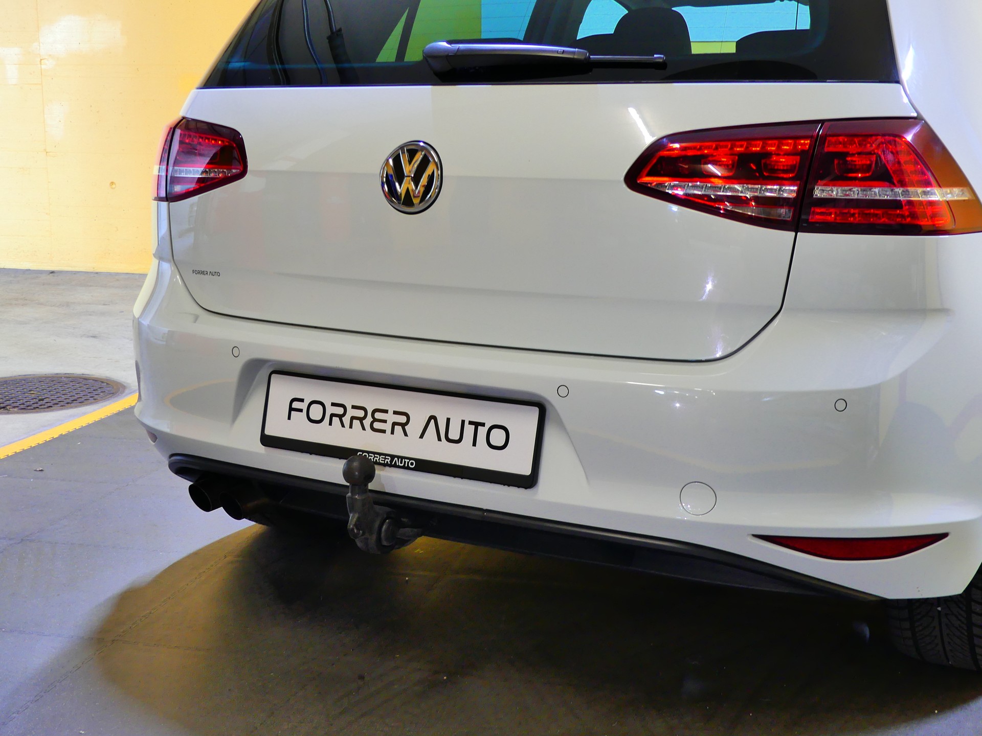 VW Golf 2.0 TDI Highline 4Motion-image-7
