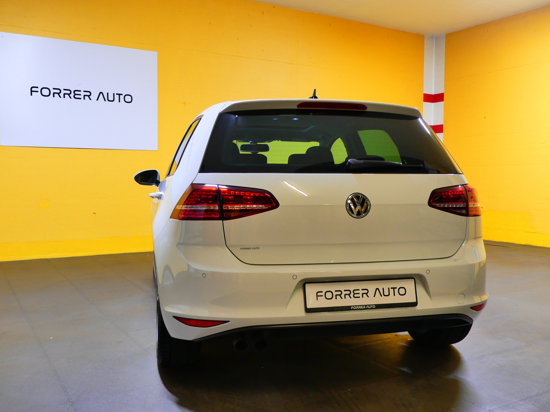 VW Golf 2.0 TDI Highline 4Motion-image-5