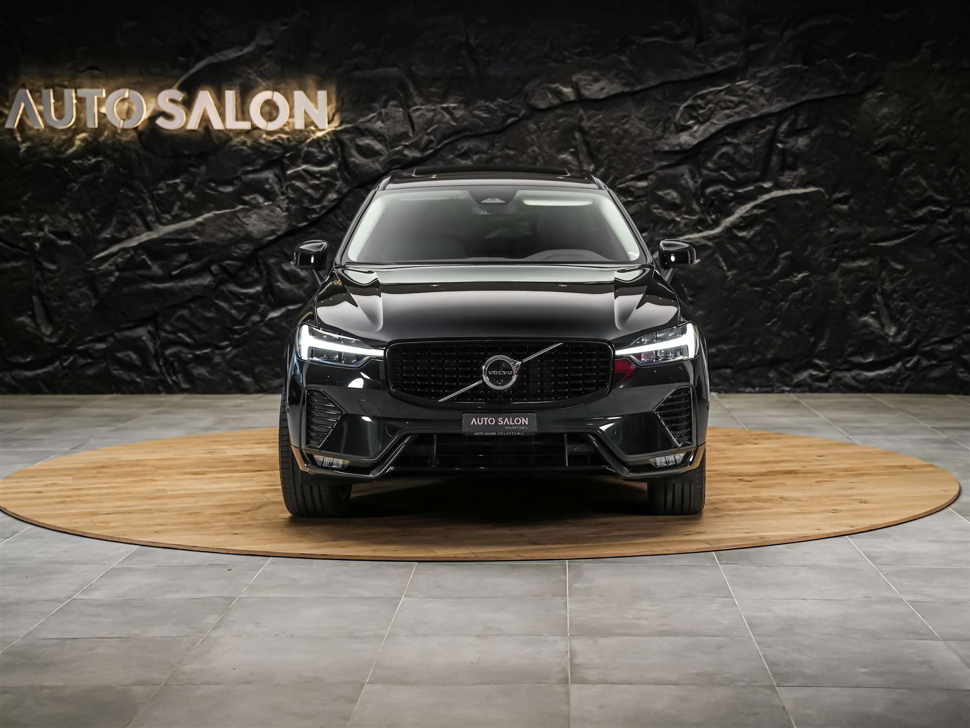 VOLVO XC60 B4 Benzin Mild Hybrid Core Geartronic *Panorama*Lenkradheizung*Harman/Kardon*-image-6