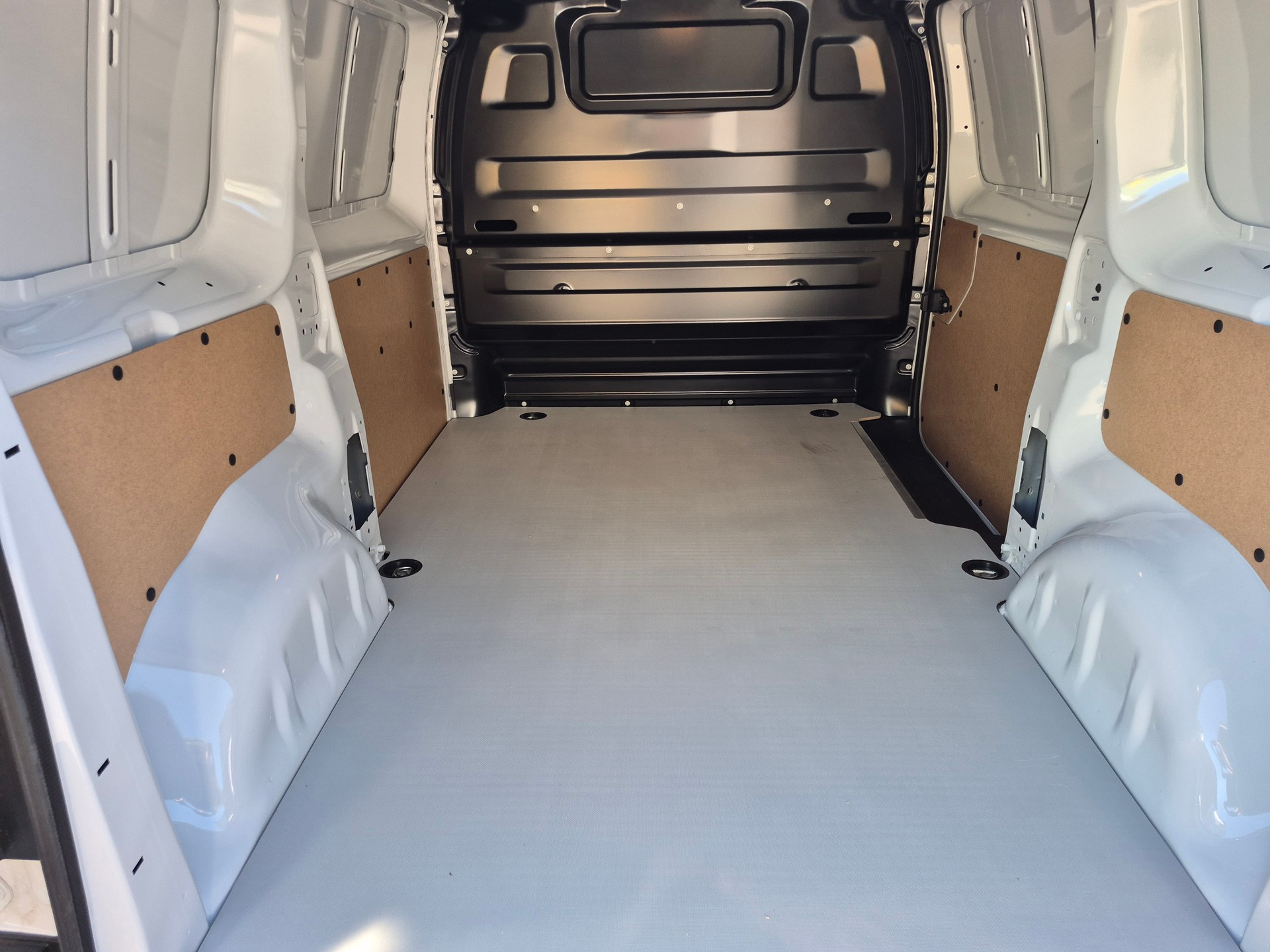 PEUGEOT Expert 1.5 BlueHDi 120 S&S Standard-image-8