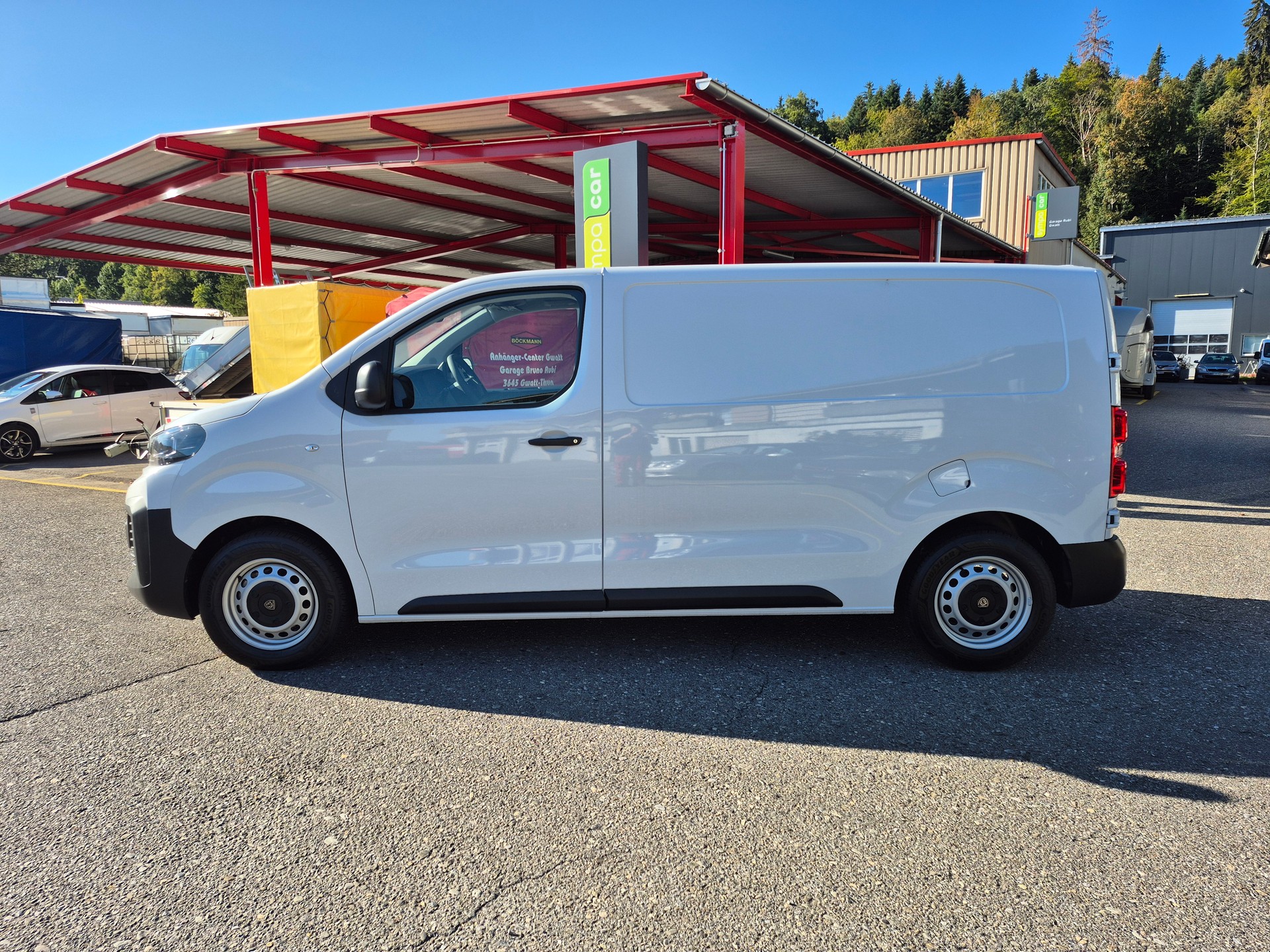 PEUGEOT Expert 1.5 BlueHDi 120 S&S Standard-image-7