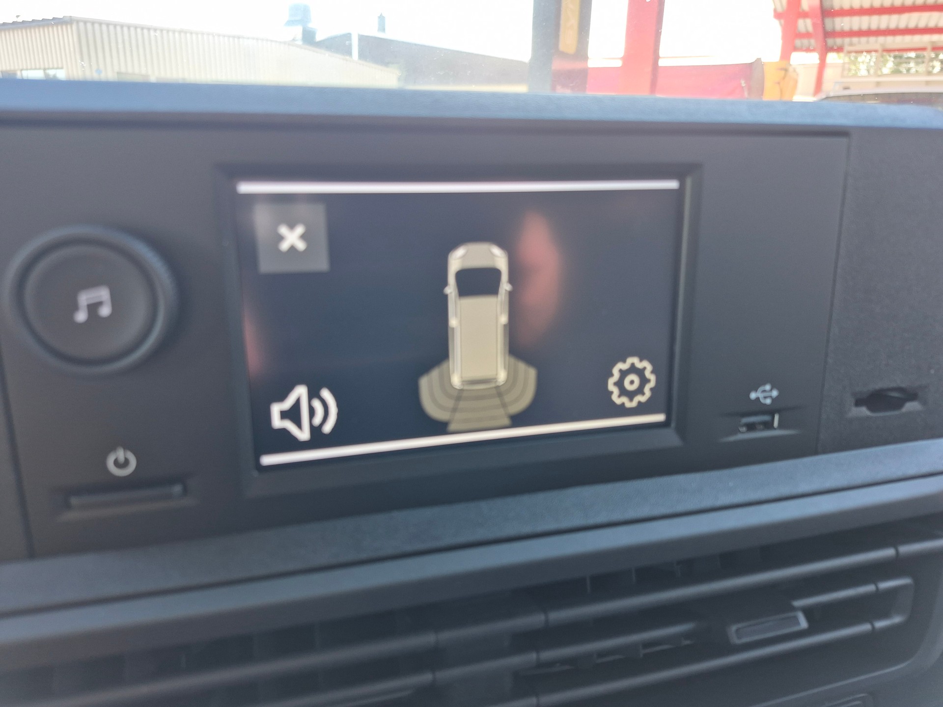 PEUGEOT Expert 1.5 BlueHDi 120 S&S Standard-image-23