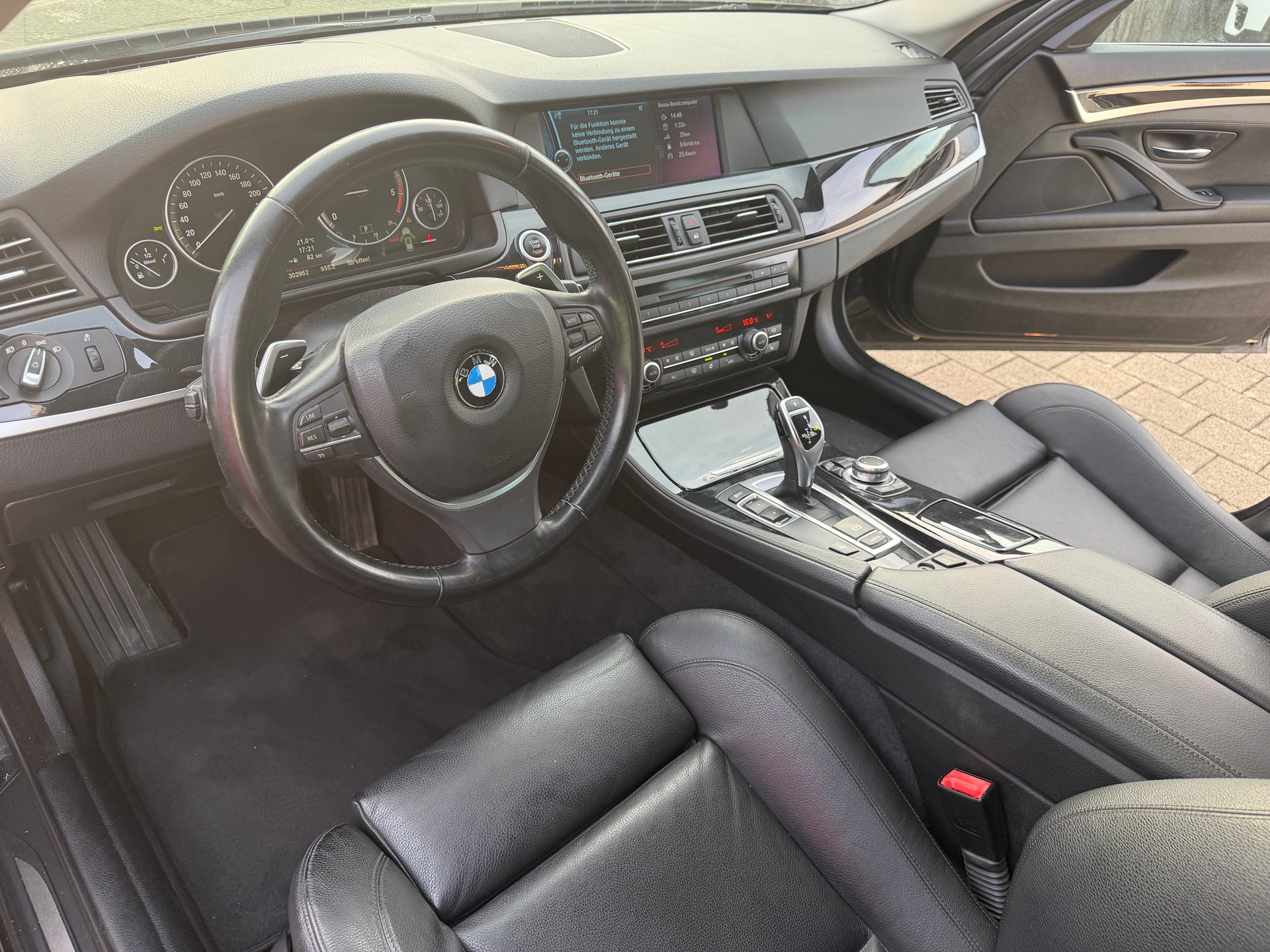 BMW 520-image-5