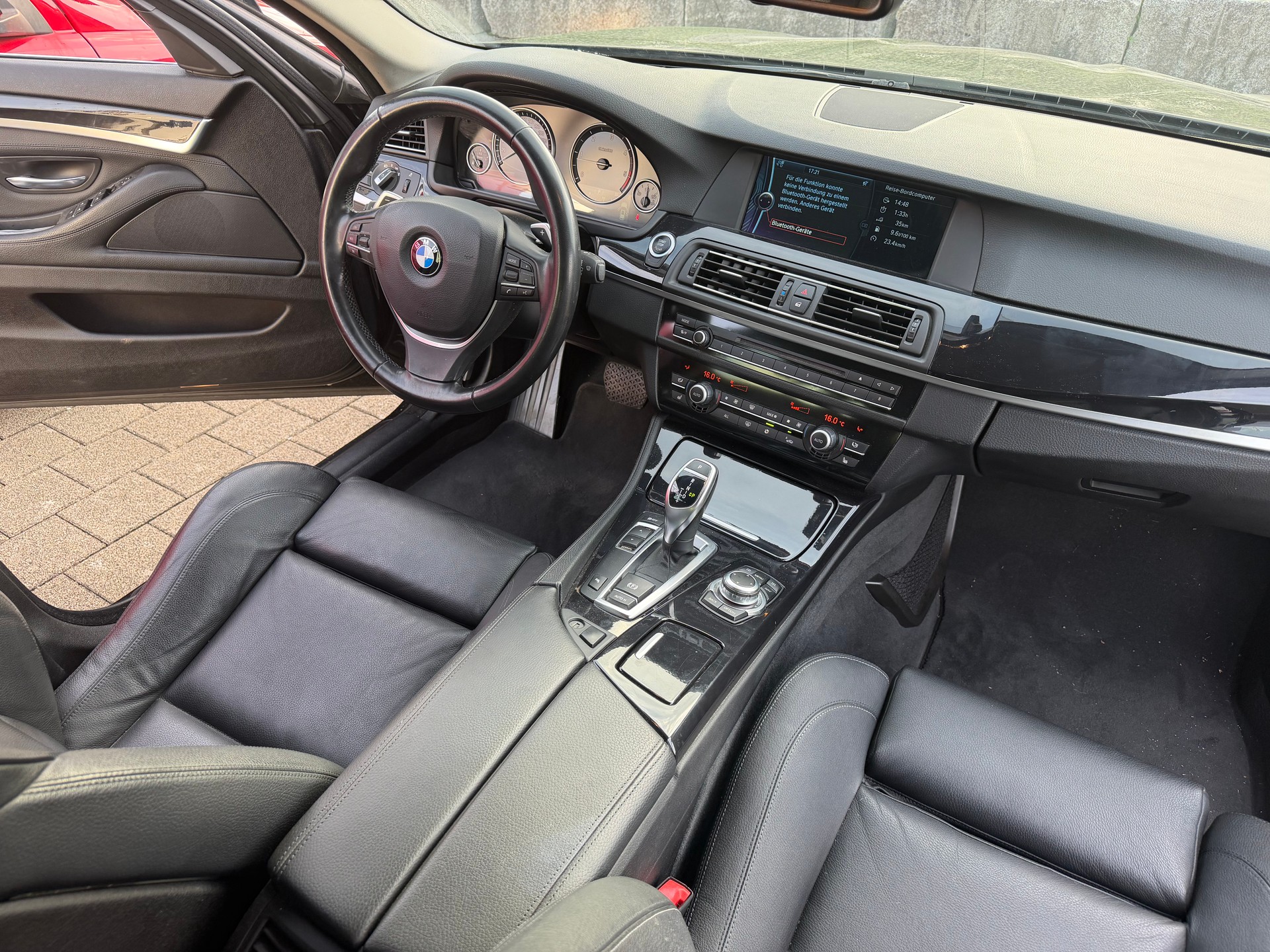 BMW 520-image-3