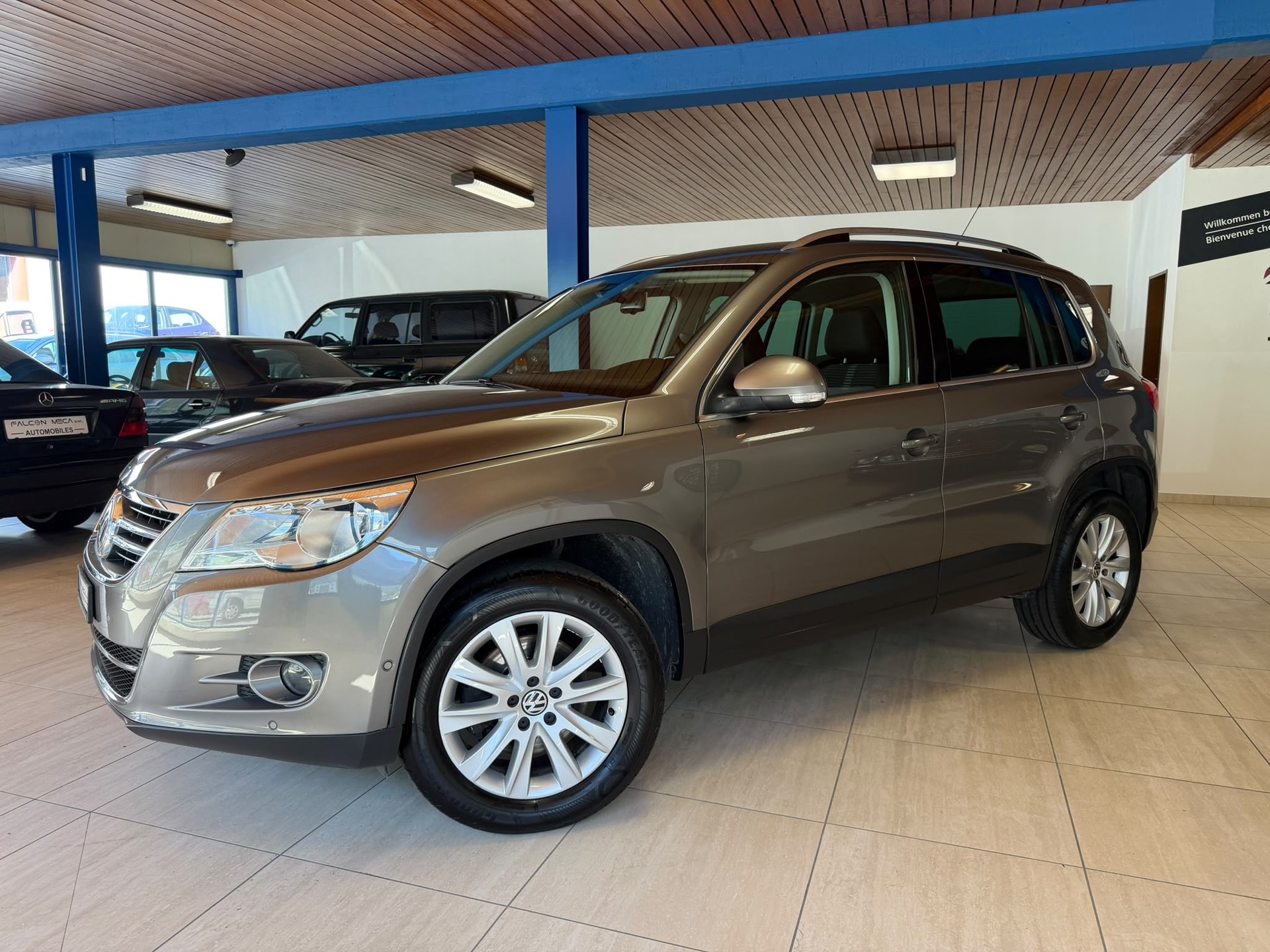 VW Tiguan 2.0 TSI Track&Field Tiptronic-image-4