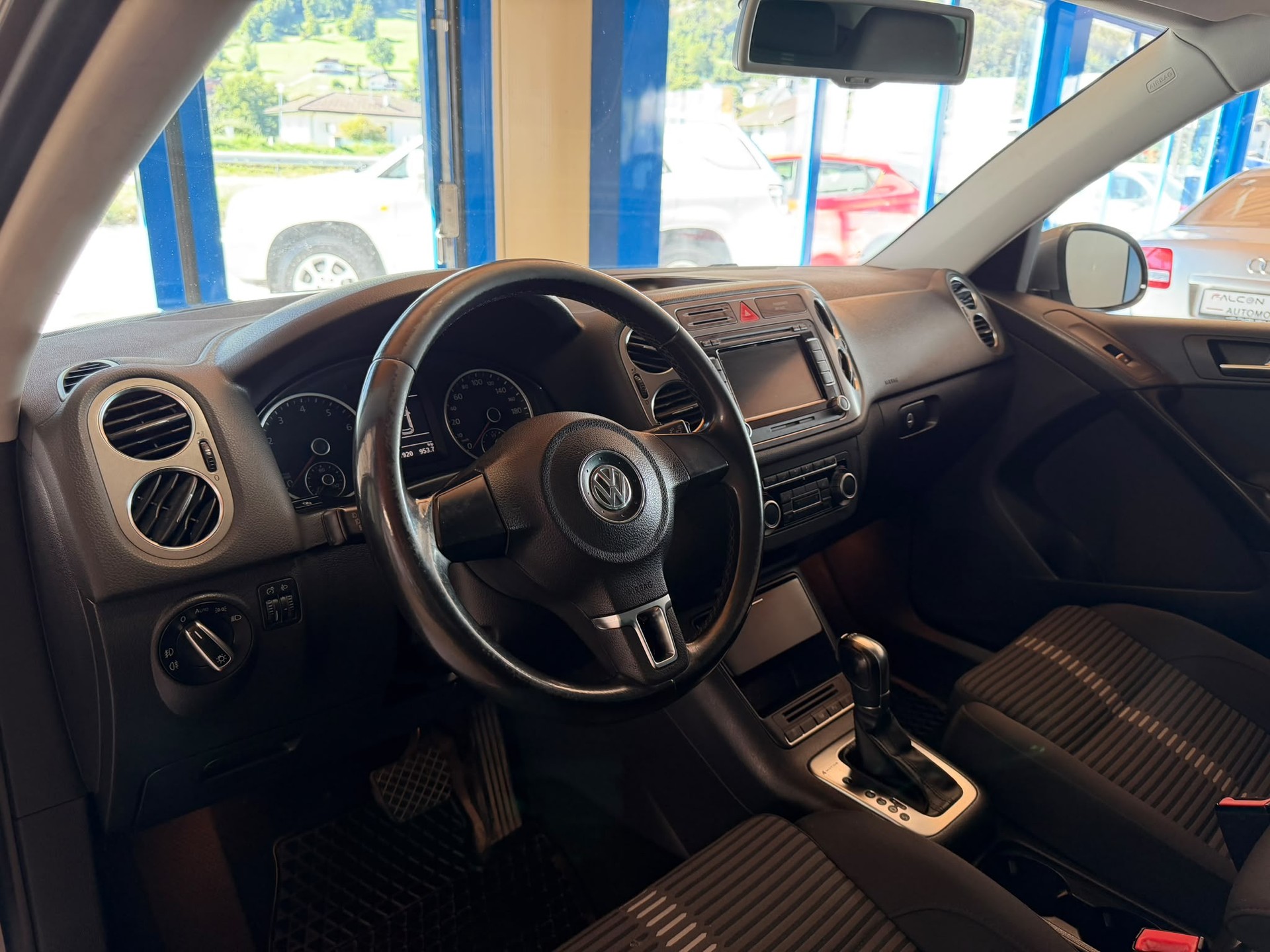 VW Tiguan 2.0 TSI Track&Field Tiptronic-image-17