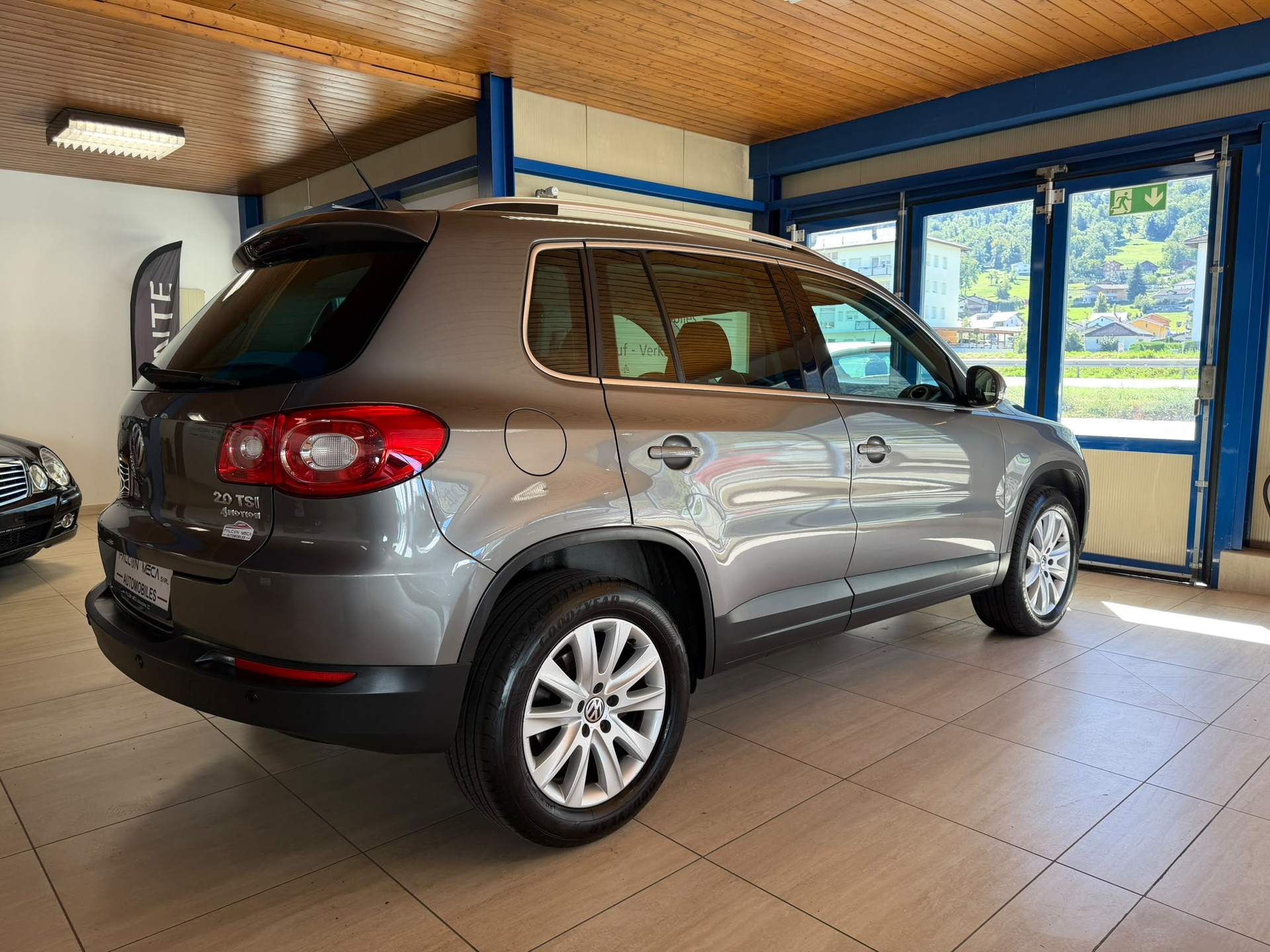 VW Tiguan 2.0 TSI Track&Field Tiptronic-image-13