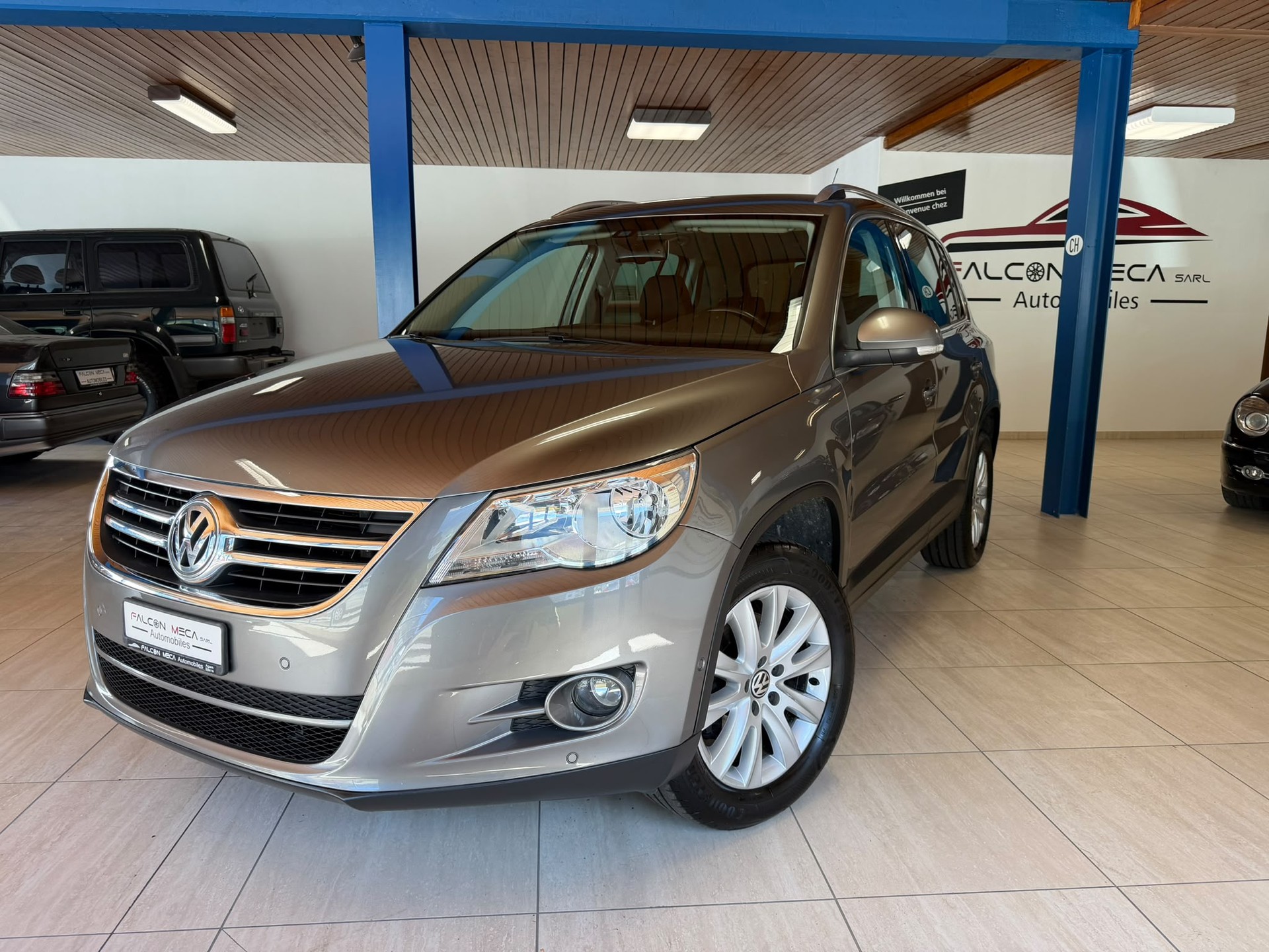 VW Tiguan 2.0 TSI Track&Field Tiptronic-image-3