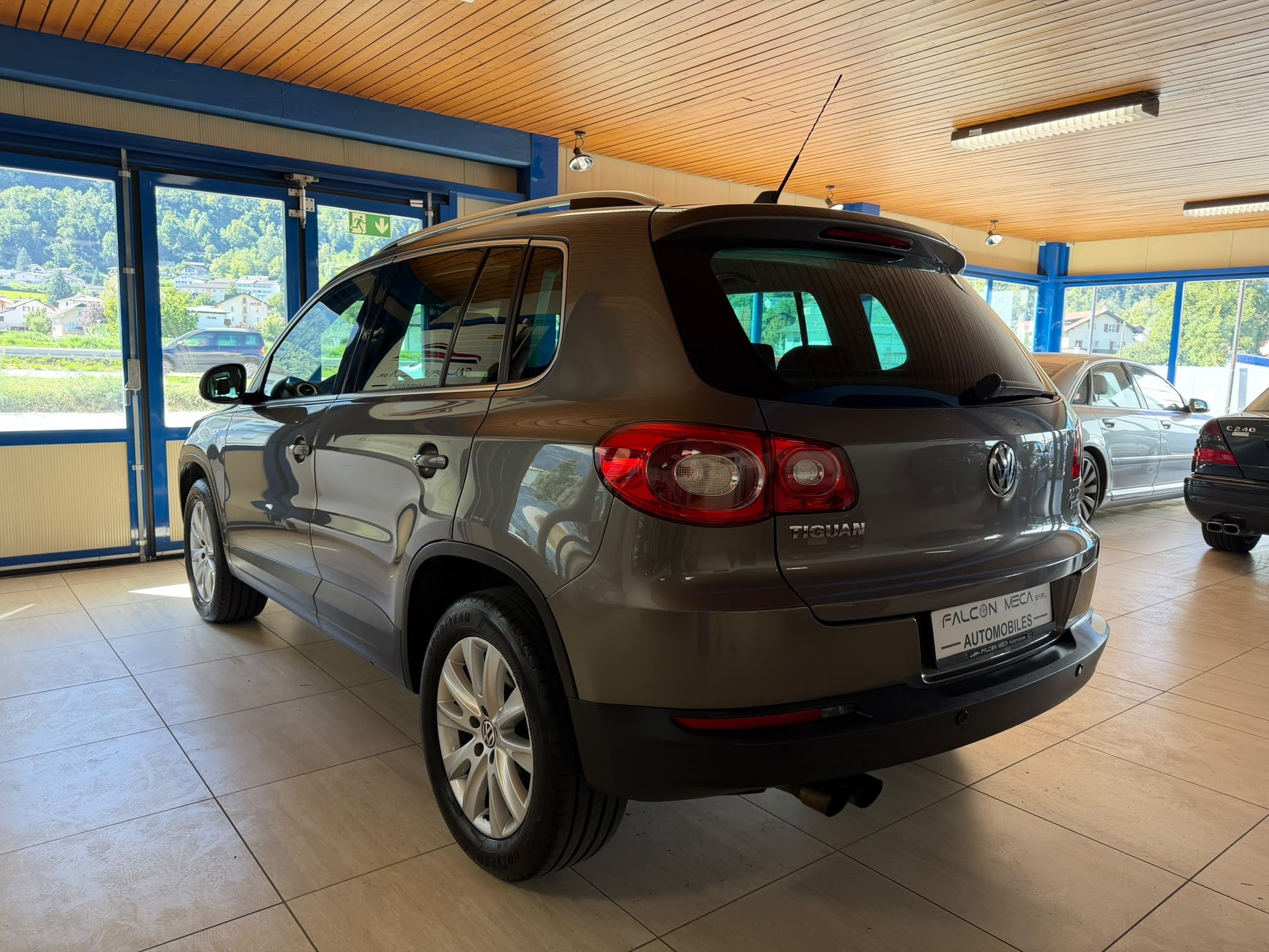 VW Tiguan 2.0 TSI Track&Field Tiptronic-image-10