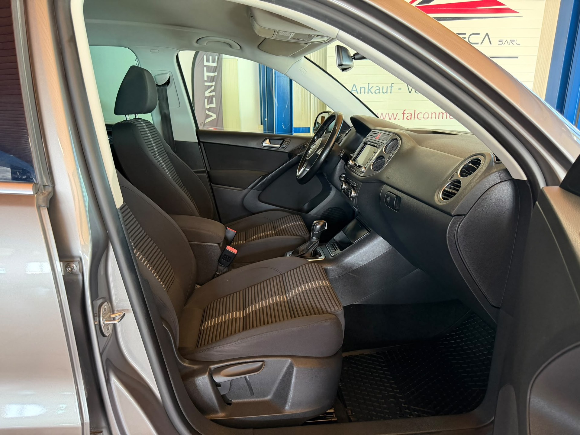 VW Tiguan 2.0 TSI Track&Field Tiptronic-image-20