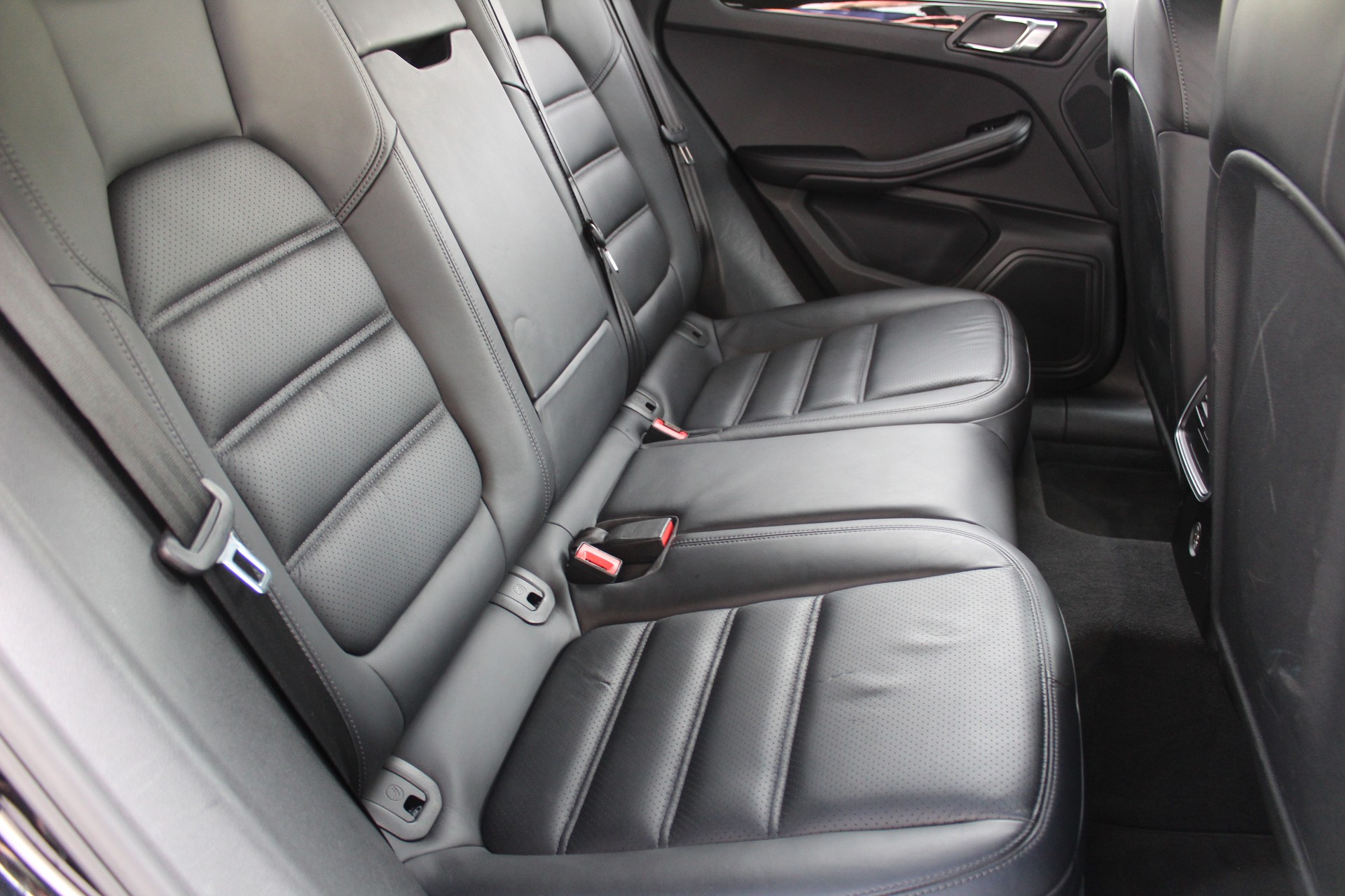 PORSCHE Macan S Diesel PDK-image-11