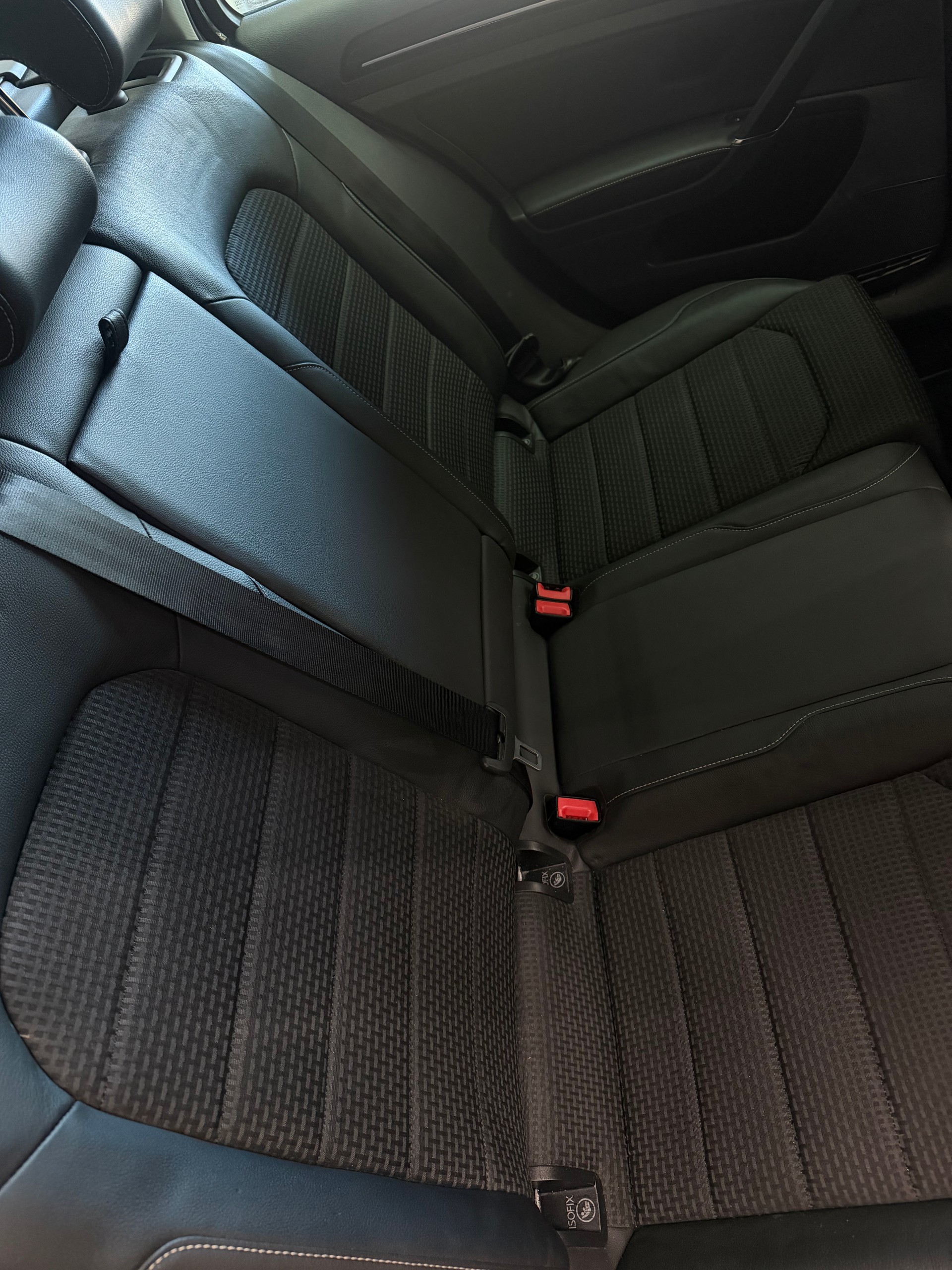 VW Golf Variant 1.4 TSI Comfortline DSG-image-5