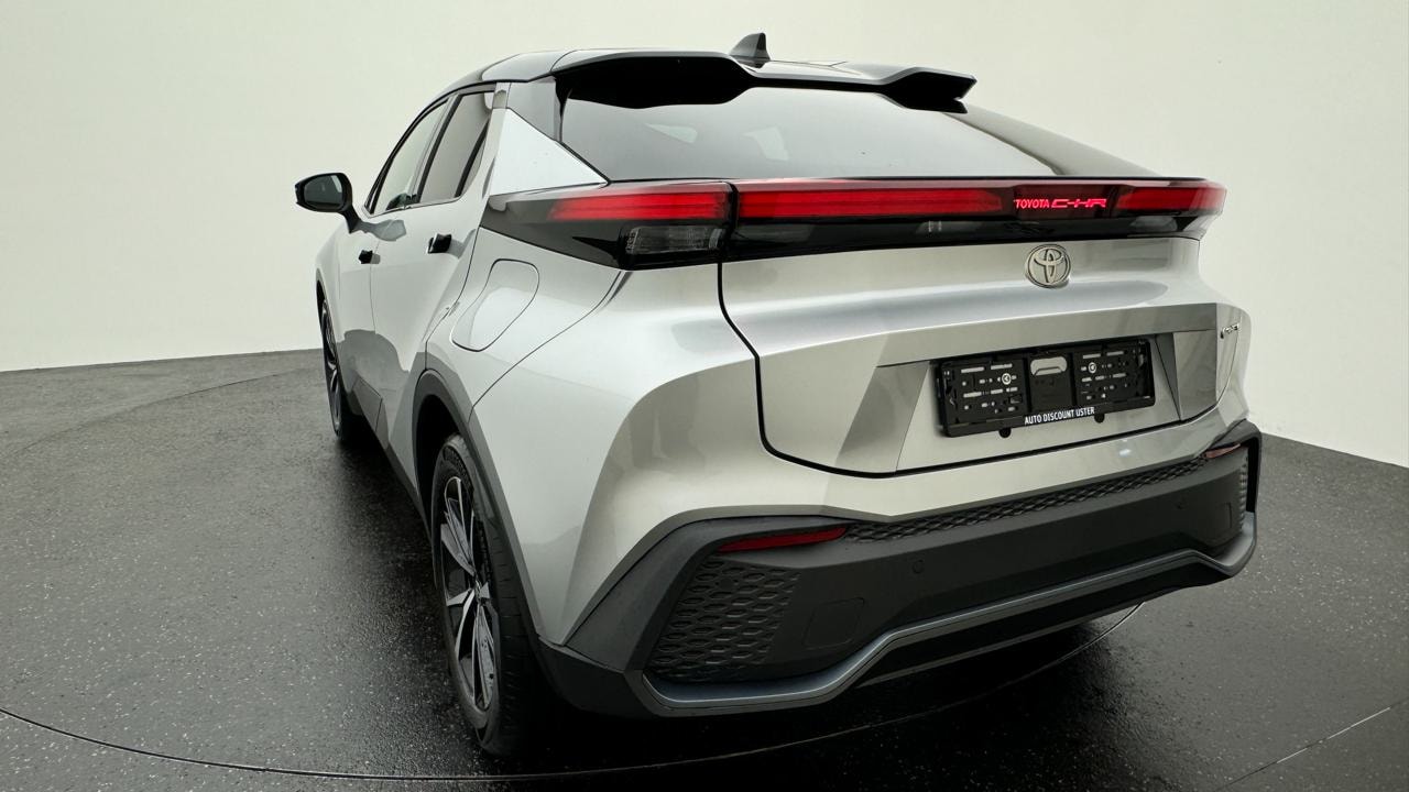TOYOTA C-HR 2.0 PHEV CVT Style-image-2