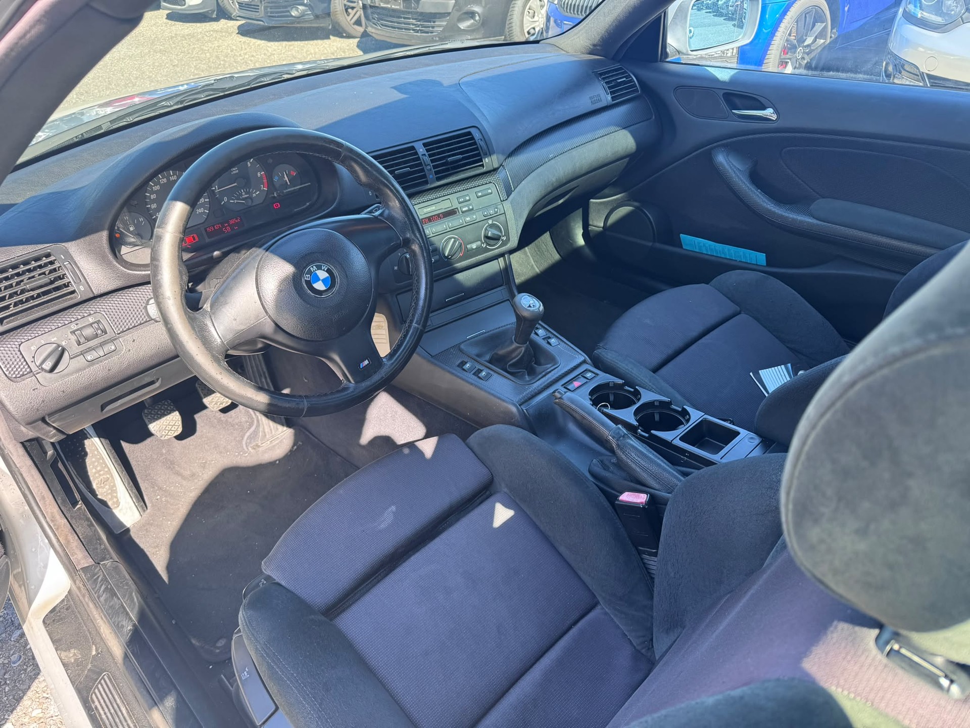 BMW 318Ci Coupé-image-8