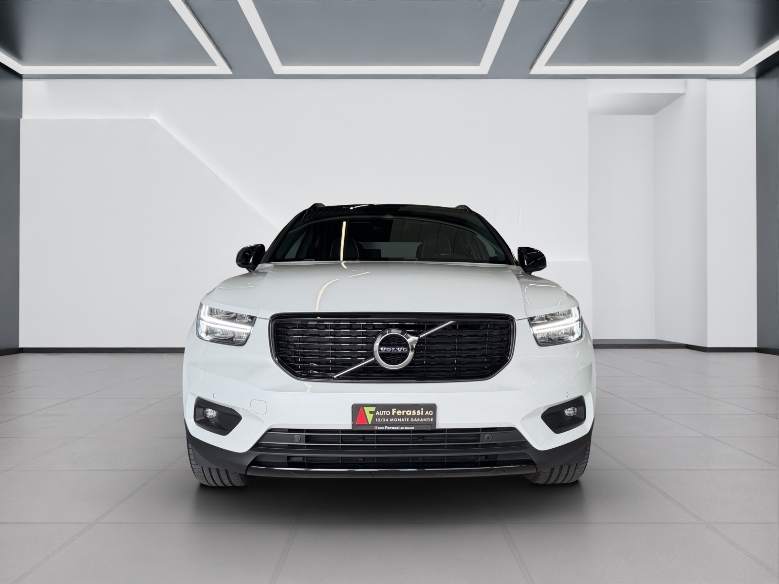 VOLVO XC40 D4 AWD R-Design Geartronic-image-7