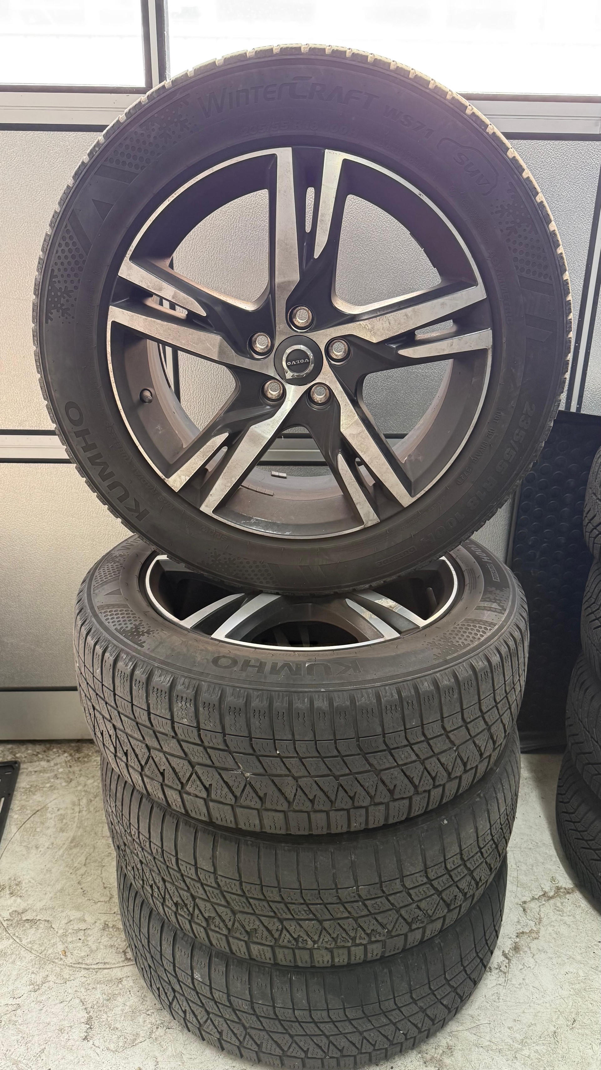 VOLVO XC40 D4 AWD R-Design Geartronic-image-34