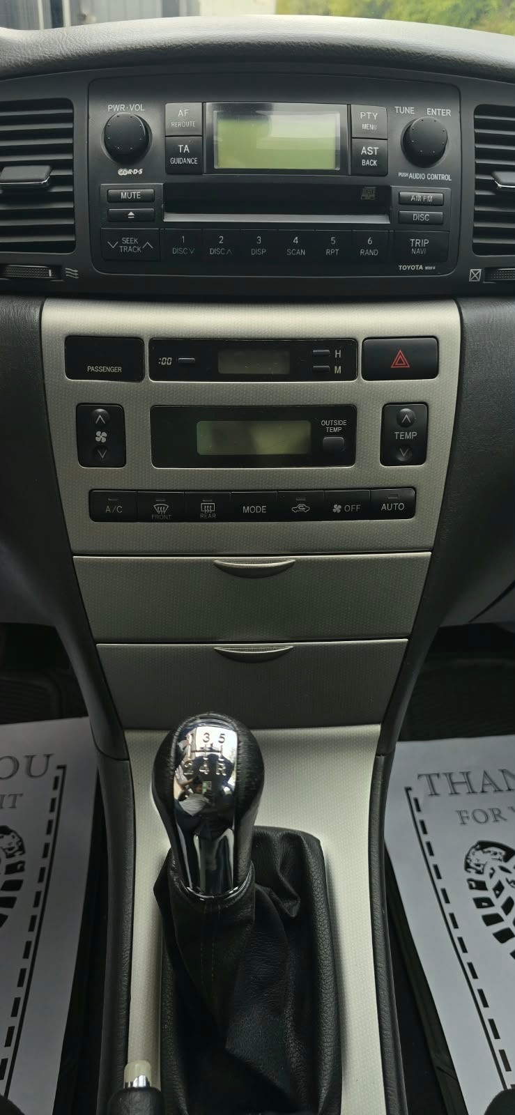 TOYOTA Corolla 1.6 Linea Terra Dynamic-image-8