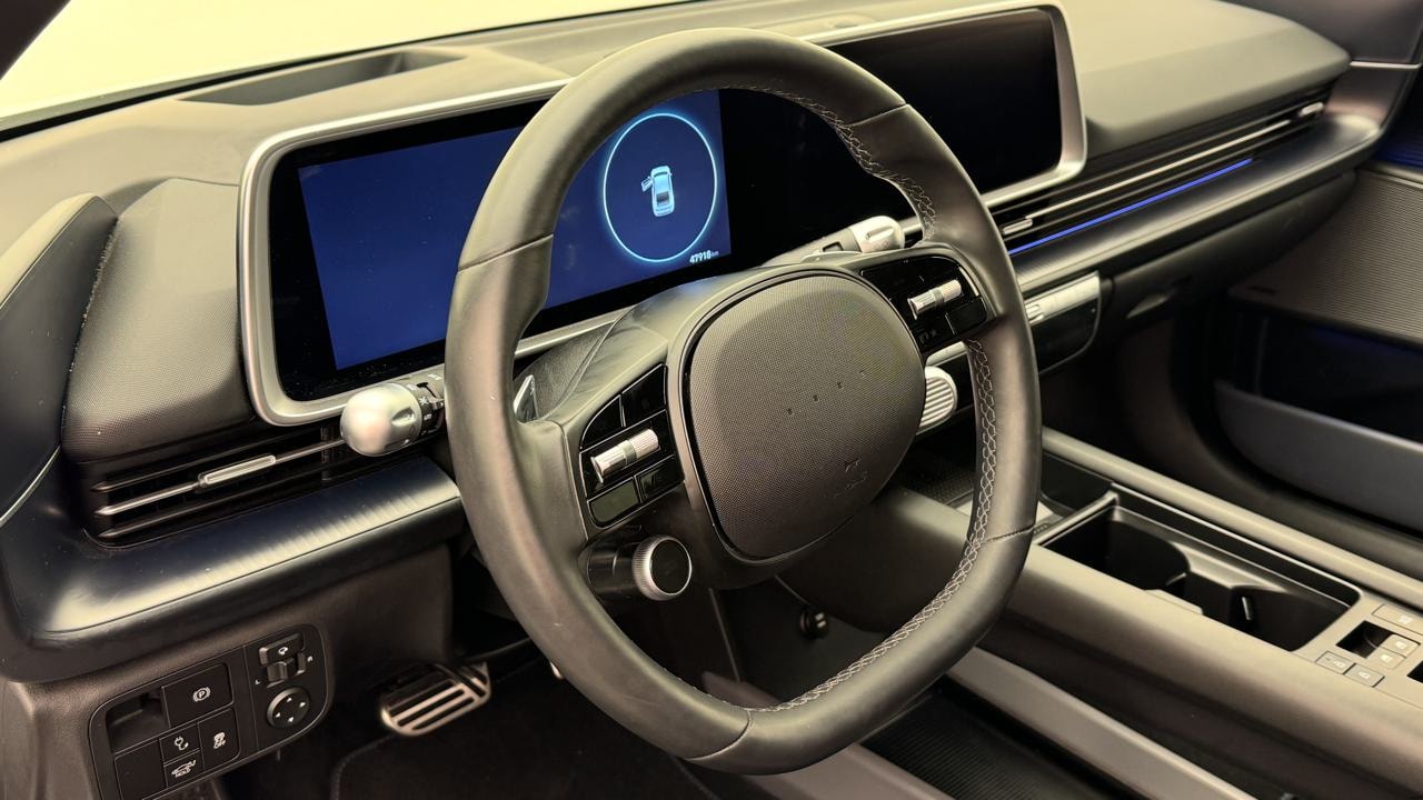 HYUNDAI Ioniq 6 77kWh Launch Edition 2WD-image-6