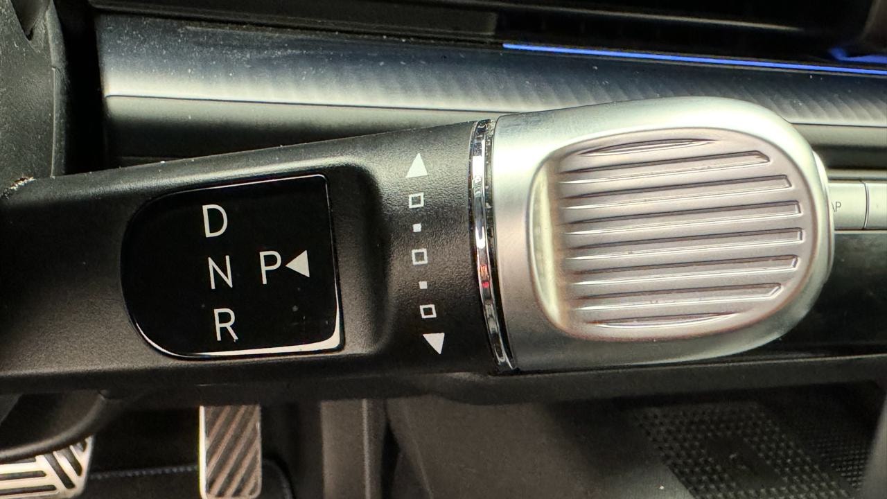 HYUNDAI Ioniq 6 77kWh Launch Edition 2WD-image-10