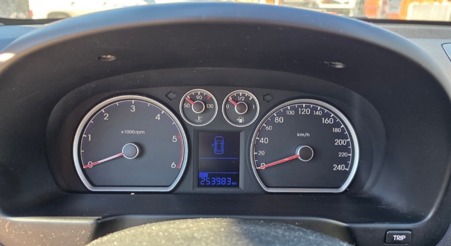 HYUNDAI i30 1.6 CRDi Style-image-10