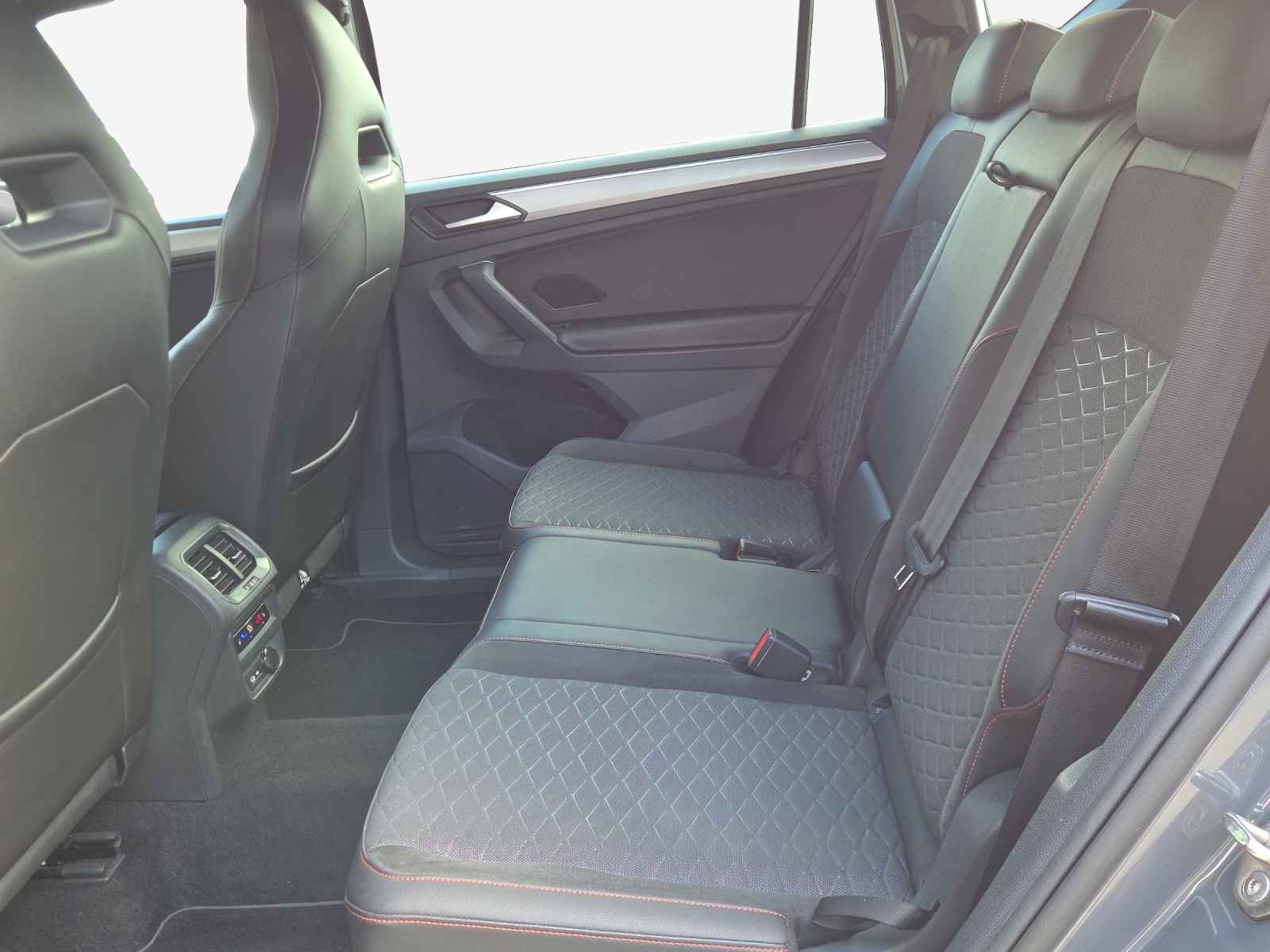 SEAT Tarraco 2.0 TDI 4Drive FR DSG-image-11