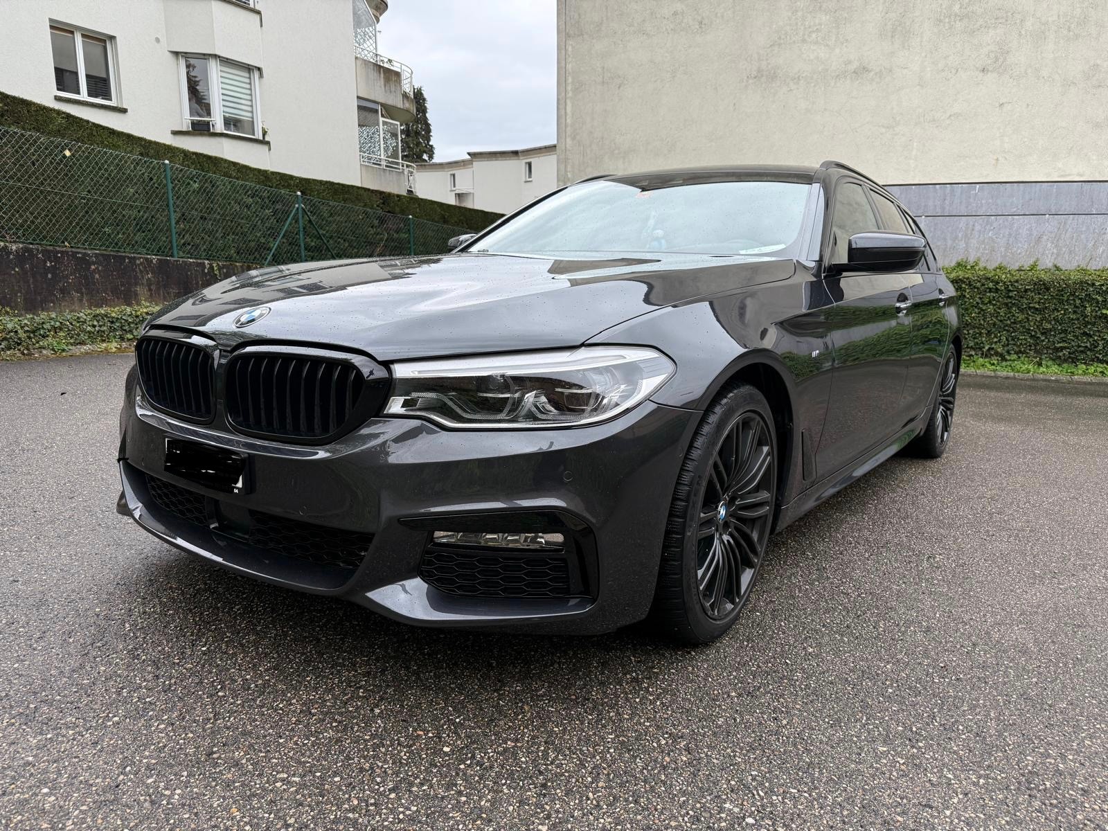 BMW 520d xDrive-image-5