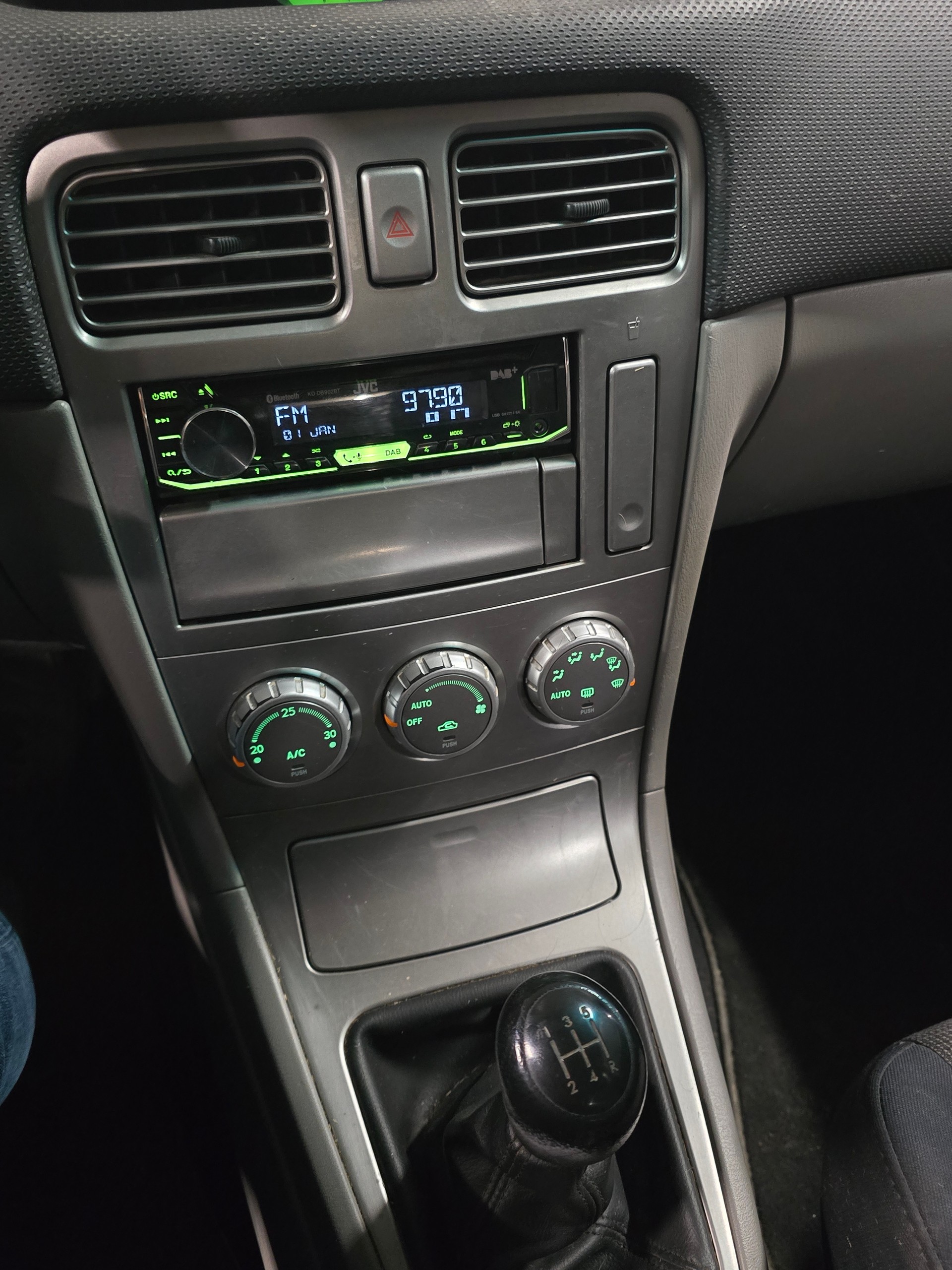 SUBARU Forester 2.0X Comfort-image-14