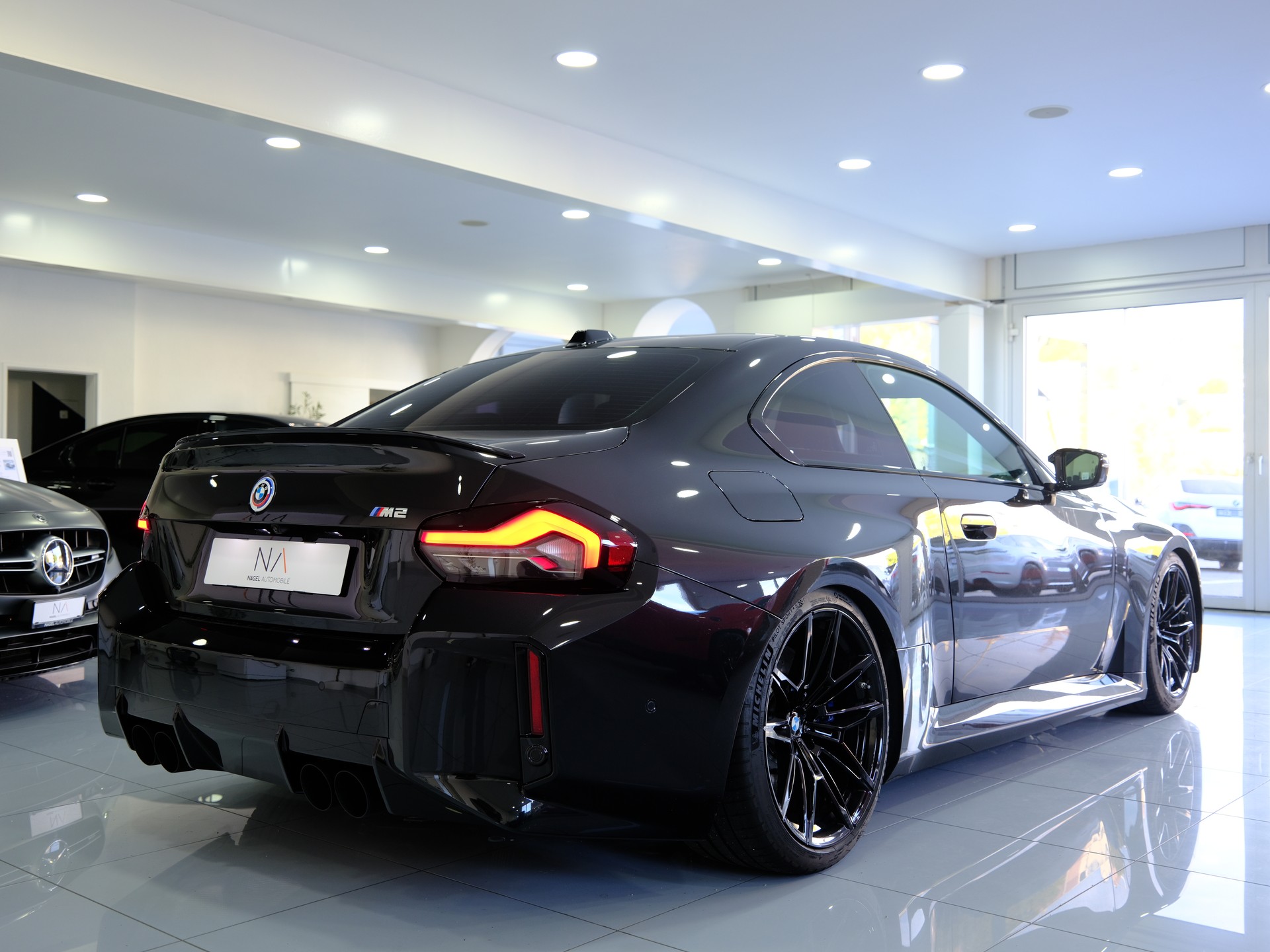 BMW M2 *Handschaltung* *Schalensitze*-image-6