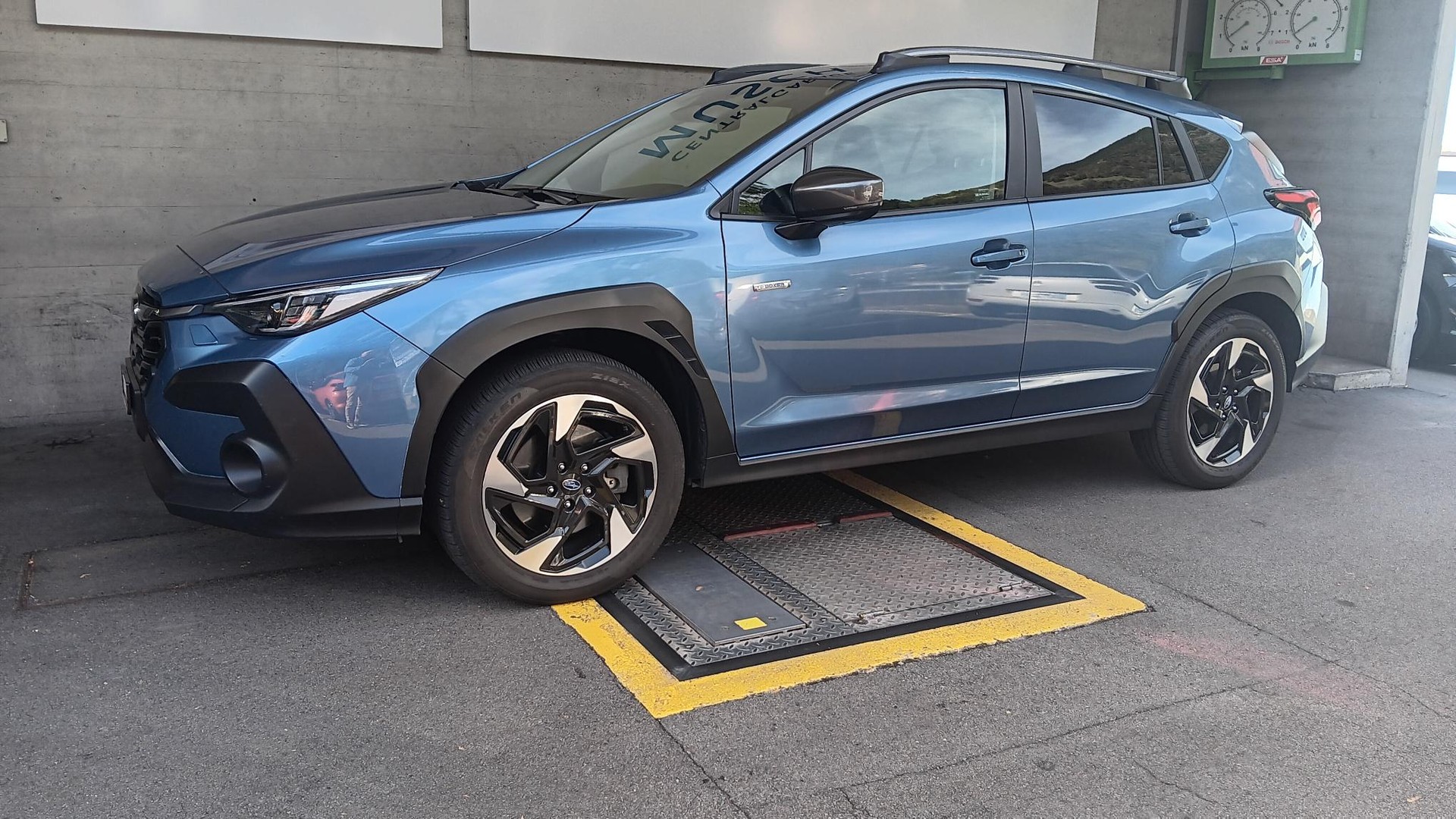 SUBARU Crosstrek 2.0 e-Boxer Luxury AWD Lineartronic-image-1