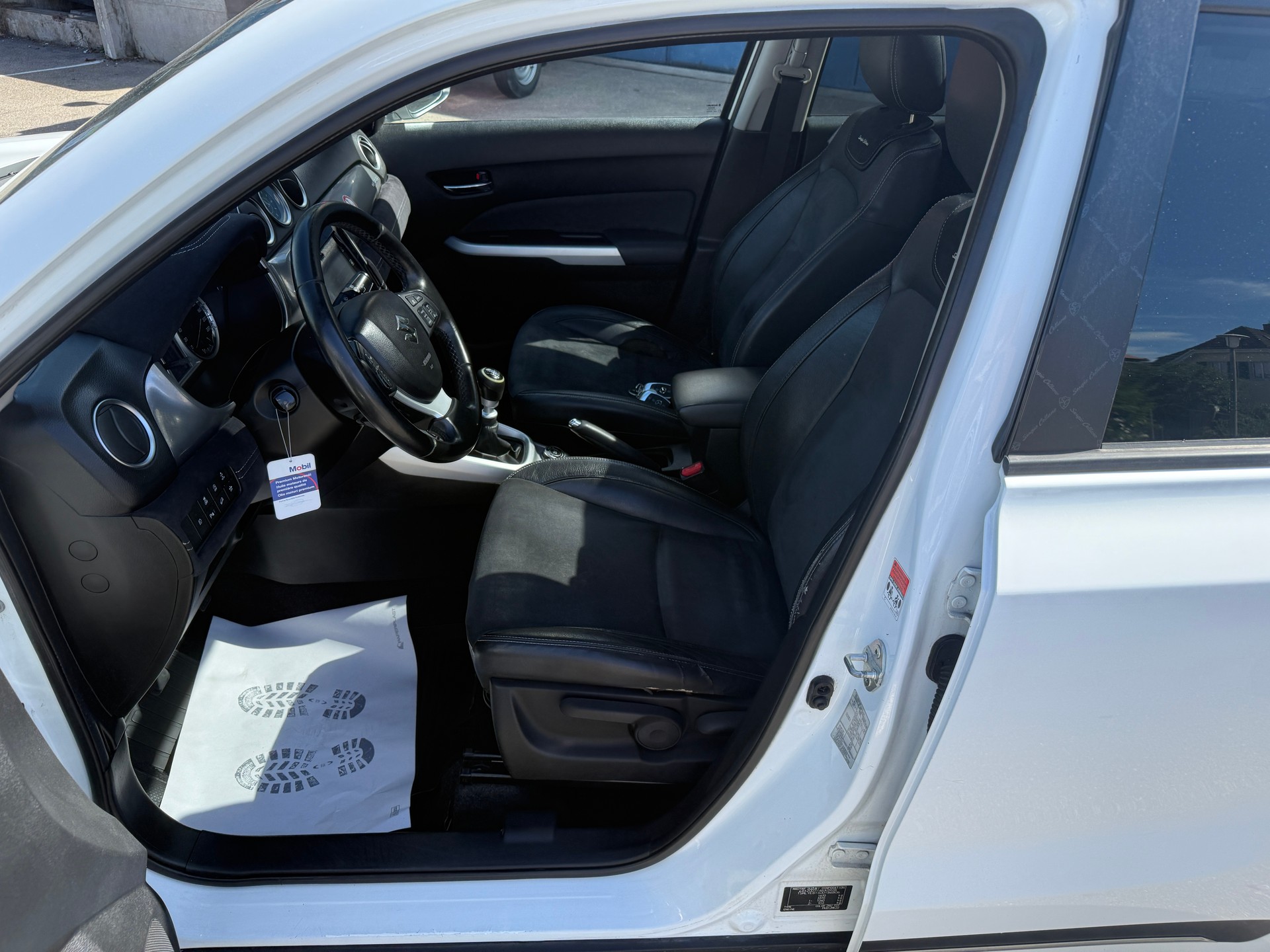 SUZUKI Vitara 1.6 TD Sergio Cellano Top-image-8