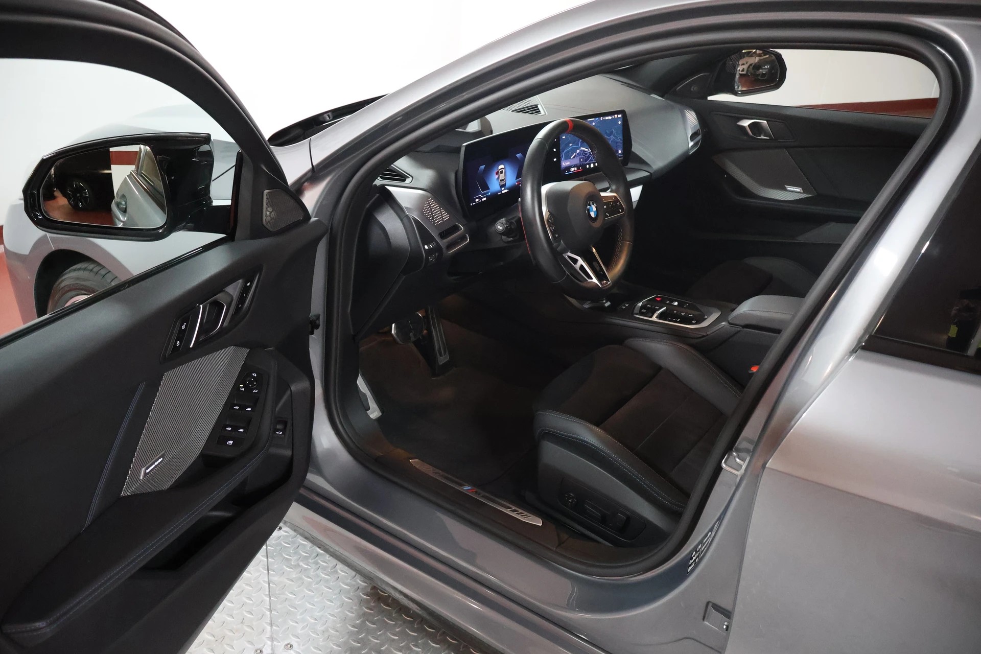 BMW M135 xDrive M Sport Pro-image-5