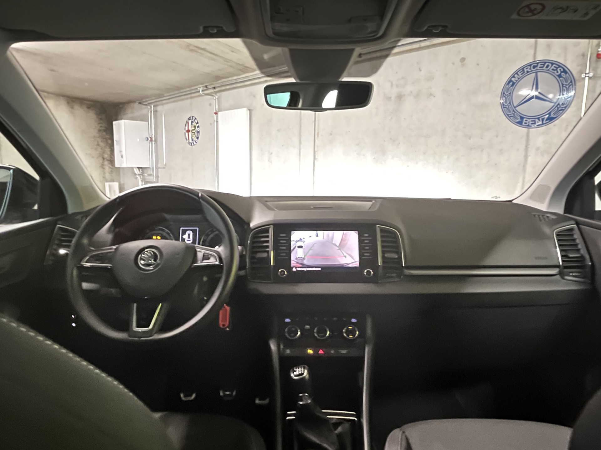 SKODA Karoq 1.0 TSI Ambition-image-4