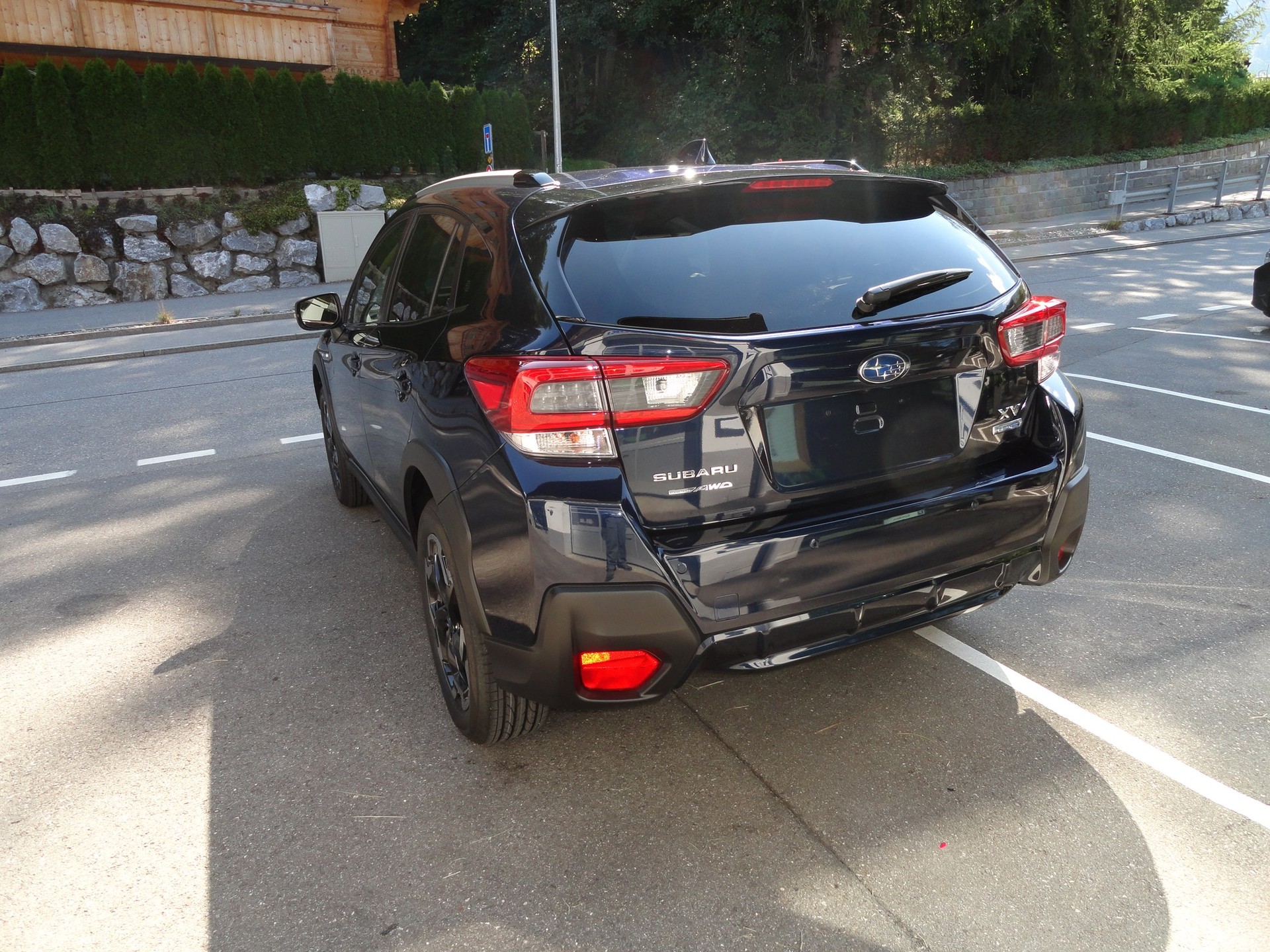 SUBARU XV 2.0 e-Boxer Luxury AWD Lineartronic-image-3