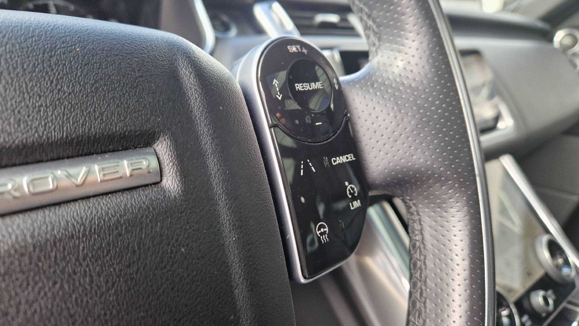 LAND ROVER Range Rover Sport 3.0 SDV6 HSE Dynamic-image-7