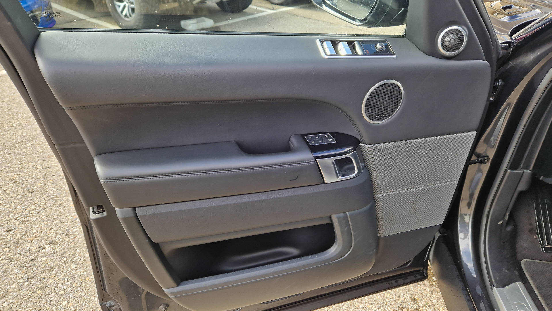 LAND ROVER Range Rover Sport 3.0 SDV6 HSE Dynamic-image-2