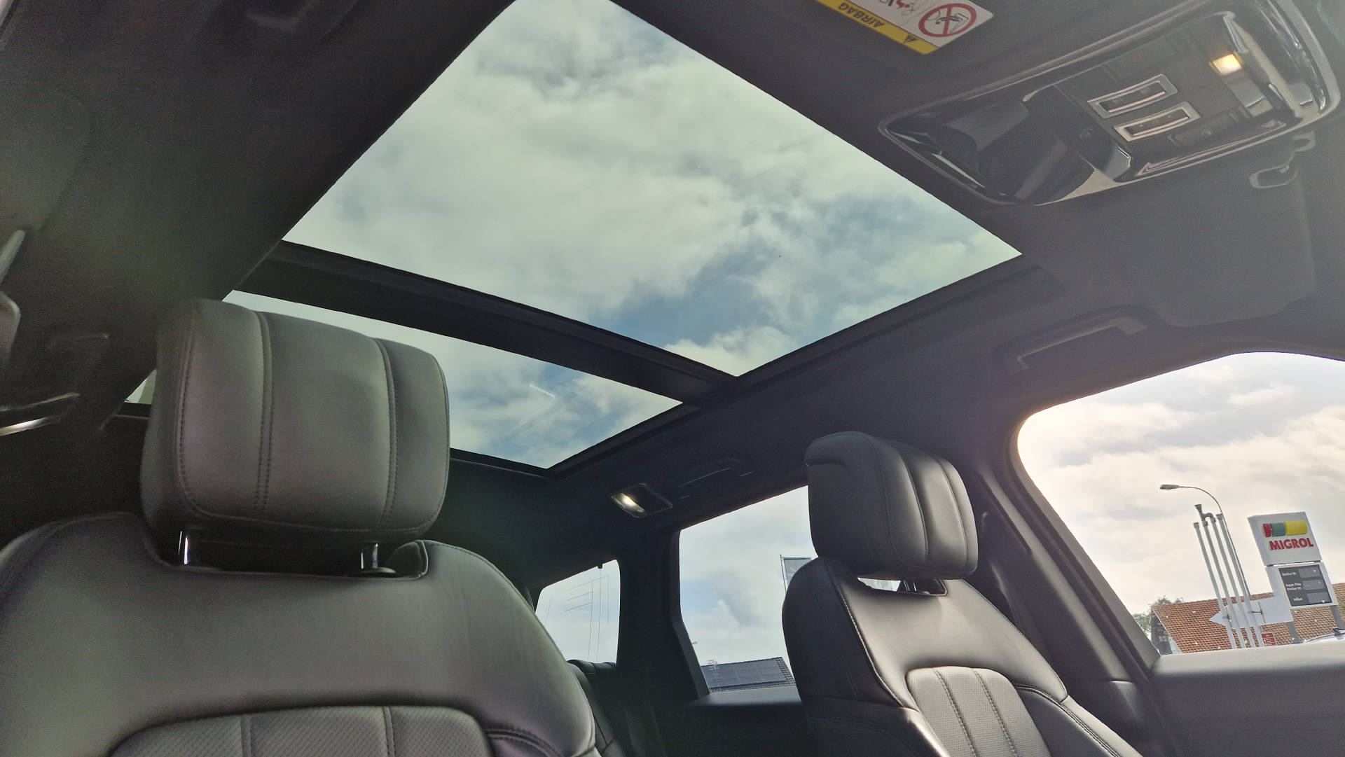 LAND ROVER Range Rover Sport 3.0 SDV6 HSE Dynamic-image-12