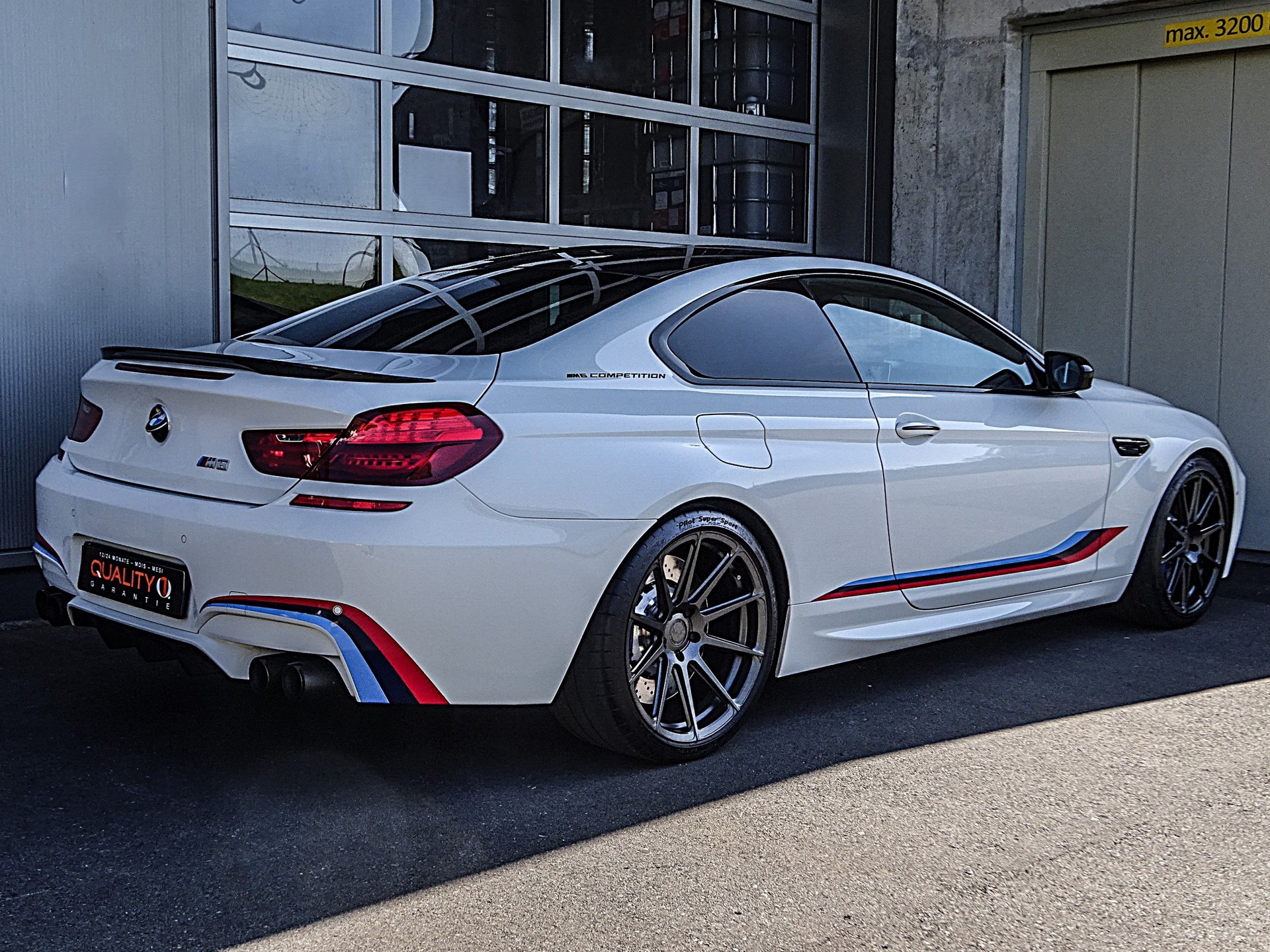 BMW M6 Coupé Competition Edition1 // CH-Fahrzeug // Limitierte Version....-image-4