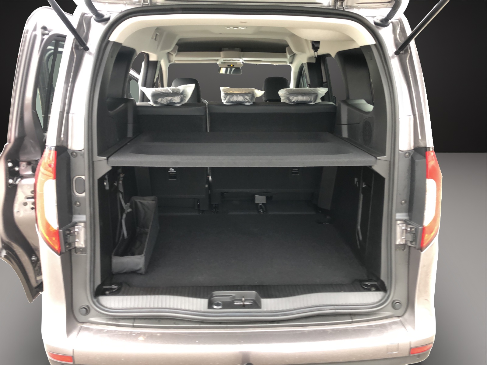 MERCEDES-BENZ EQT 45kWh Premium-image-11