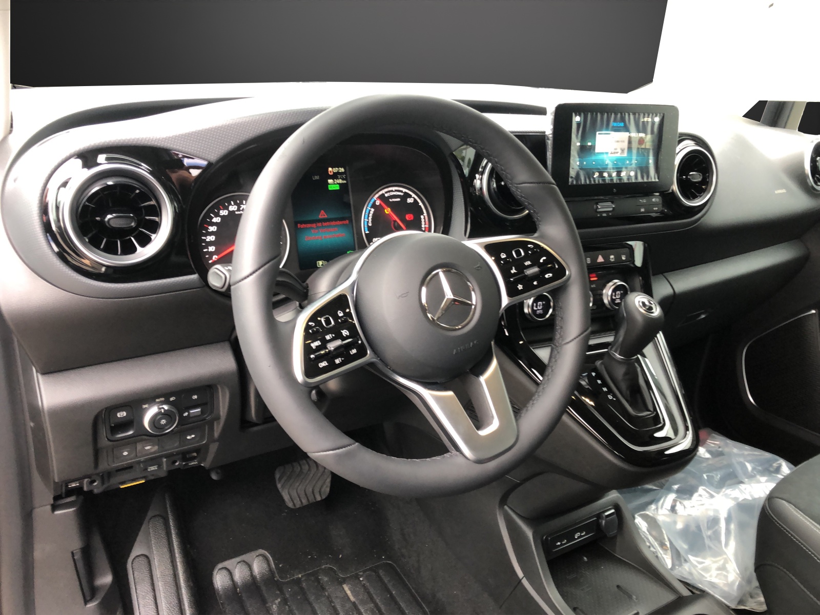 MERCEDES-BENZ EQT 45kWh Premium-image-7