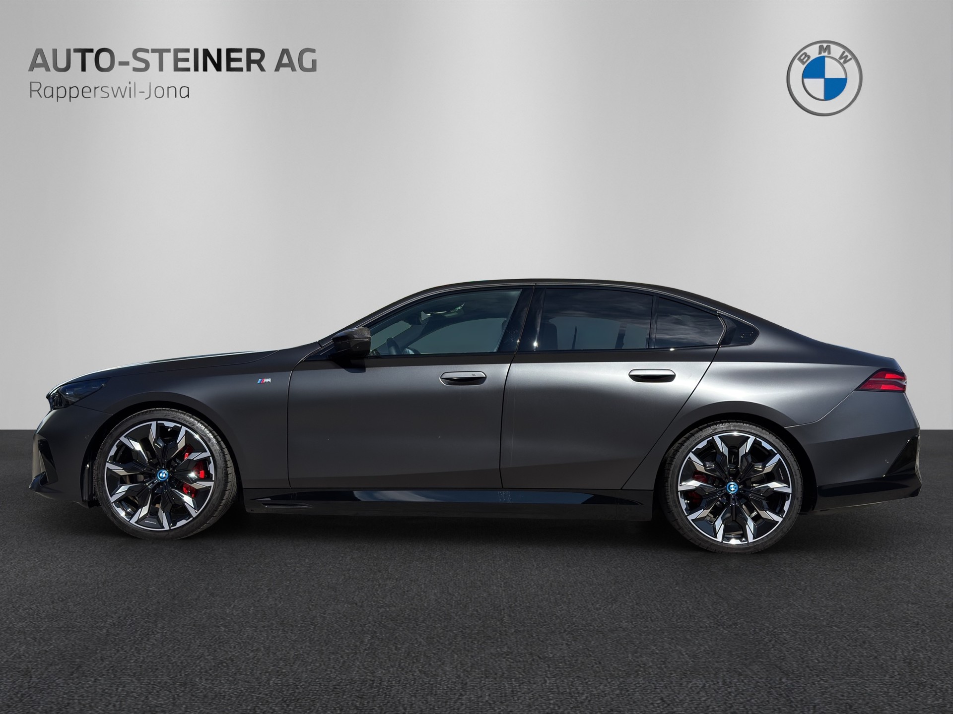 BMW i5 M60 xDrive M Sport Pro-image-1