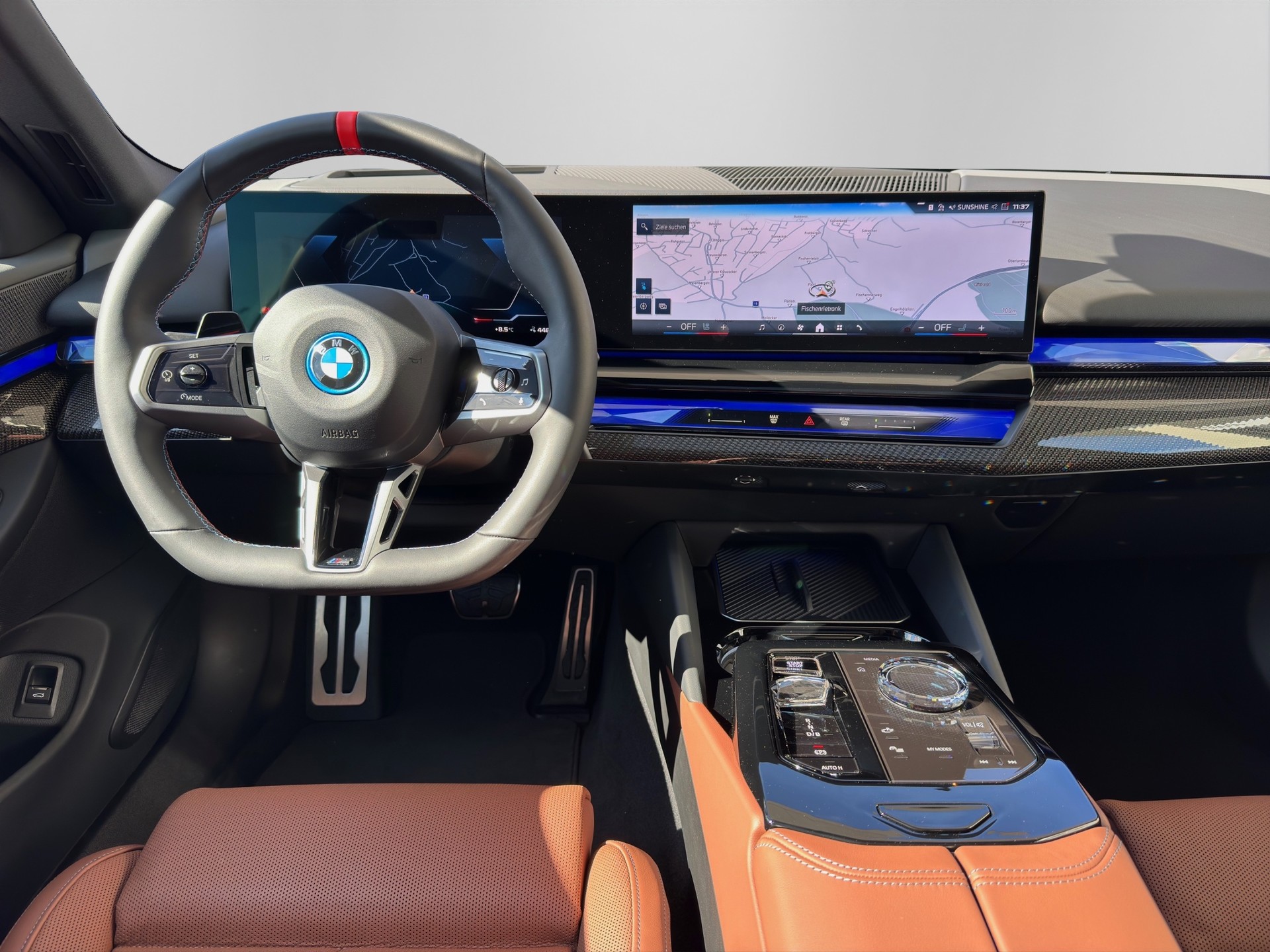 BMW i5 M60 xDrive M Sport Pro-image-13