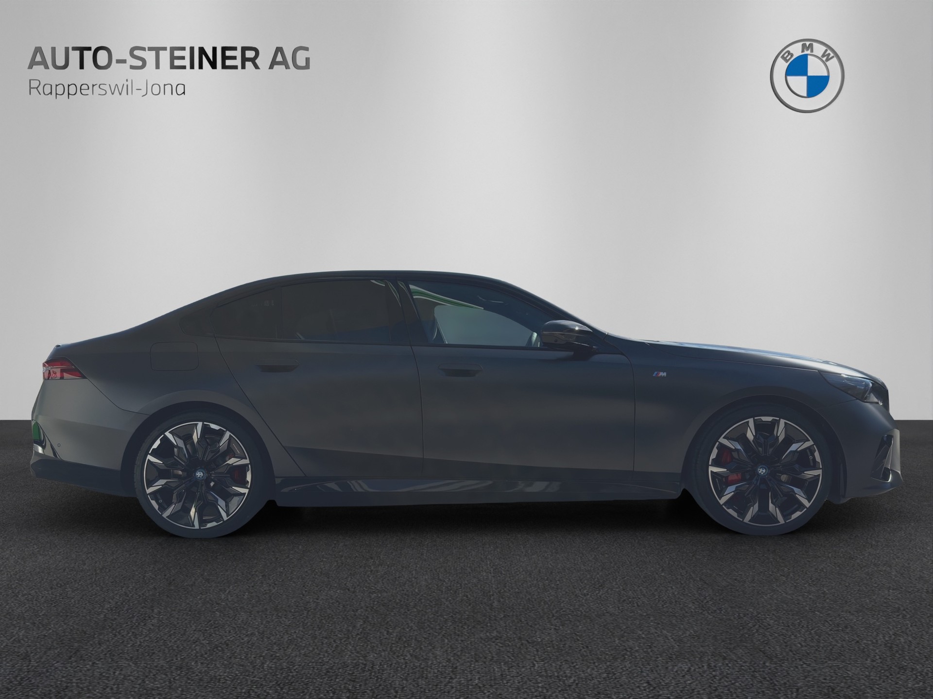BMW i5 M60 xDrive M Sport Pro-image-5