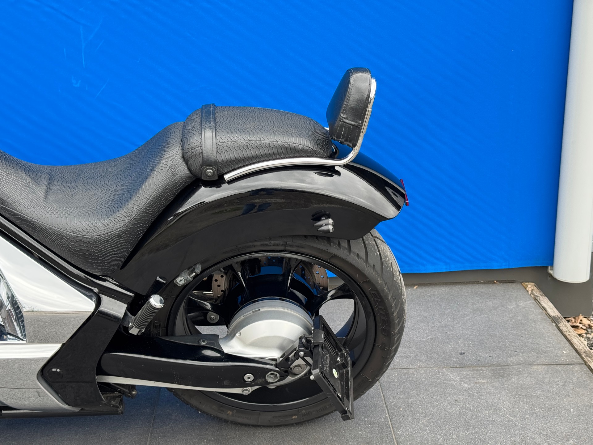 HONDA VT 1300 CX ABS-image-10
