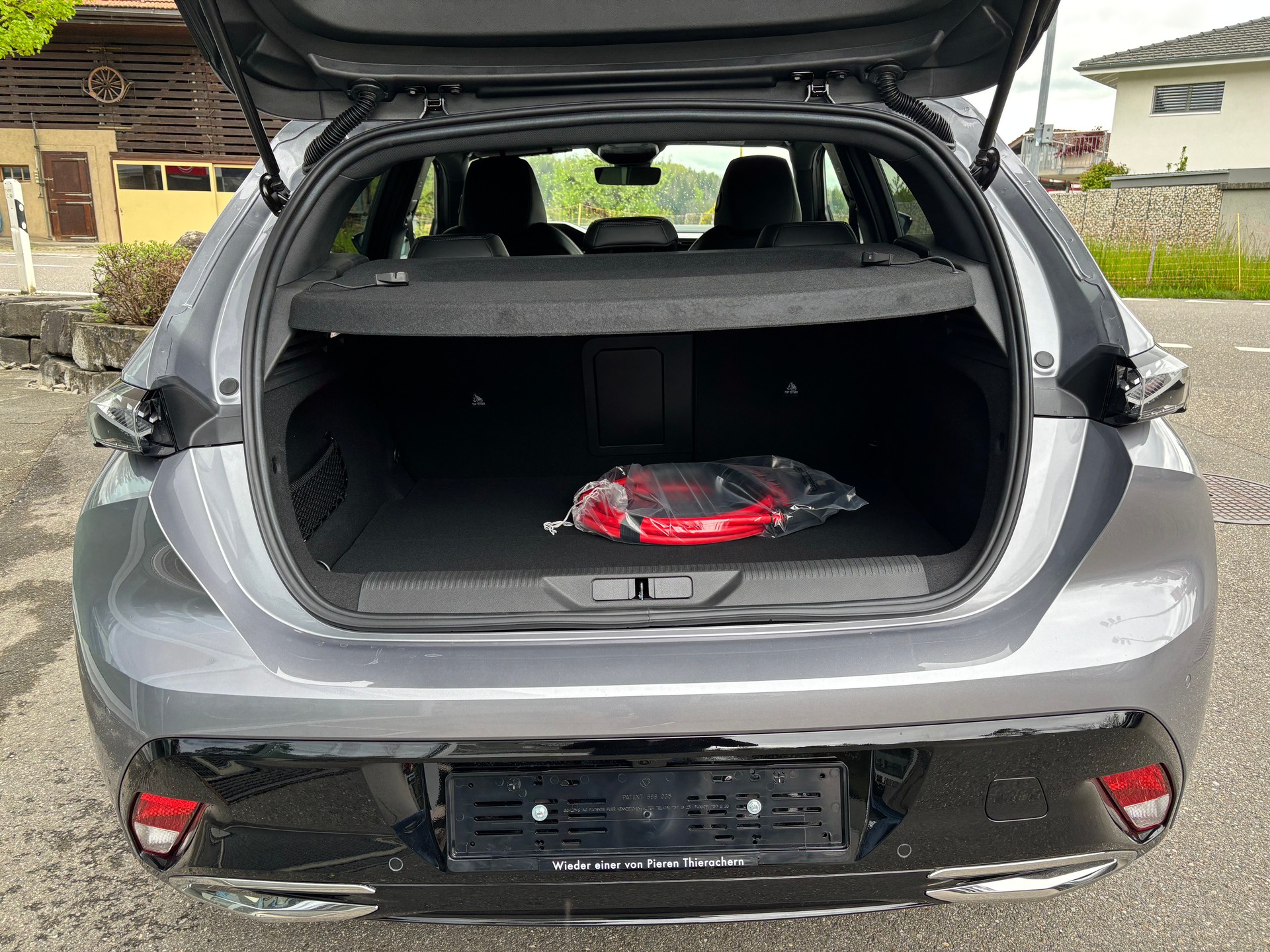 PEUGEOT 308 e GT 54kWh -- 8 Jahre Garantie-image-4