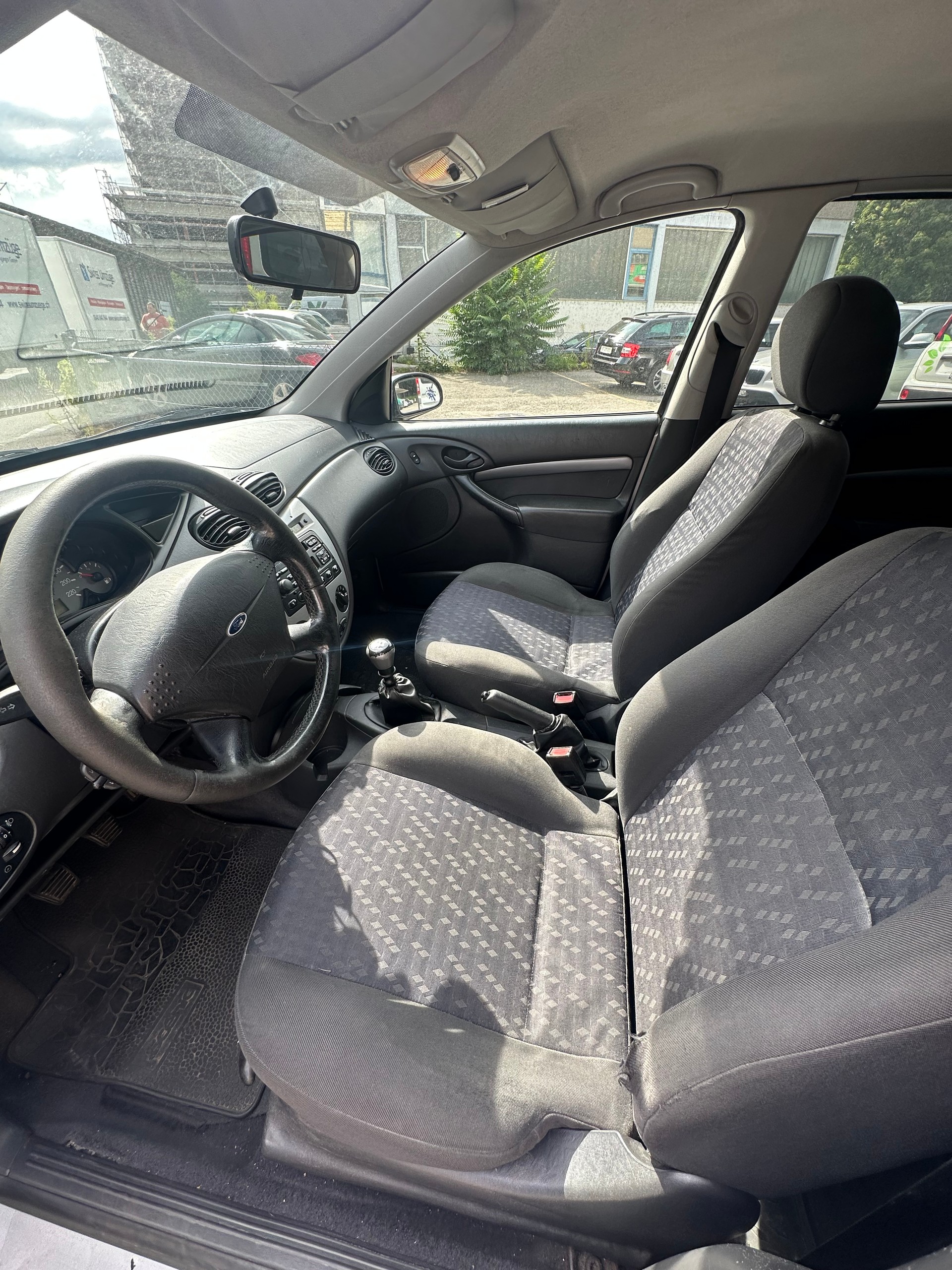 FORD Focus 1.8 TDi Trend-image-4